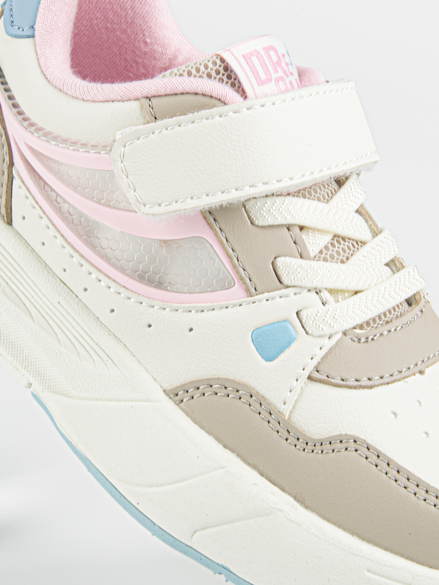 Кроссовки артикул:721204-1-3