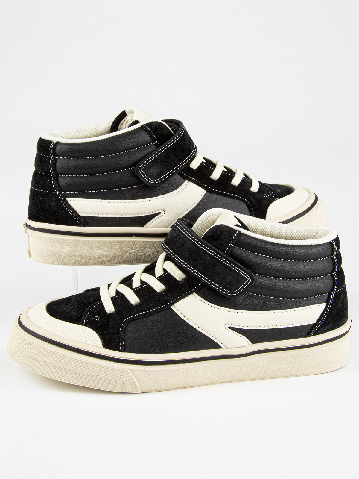 Кроссовки артикул:731213-1-4