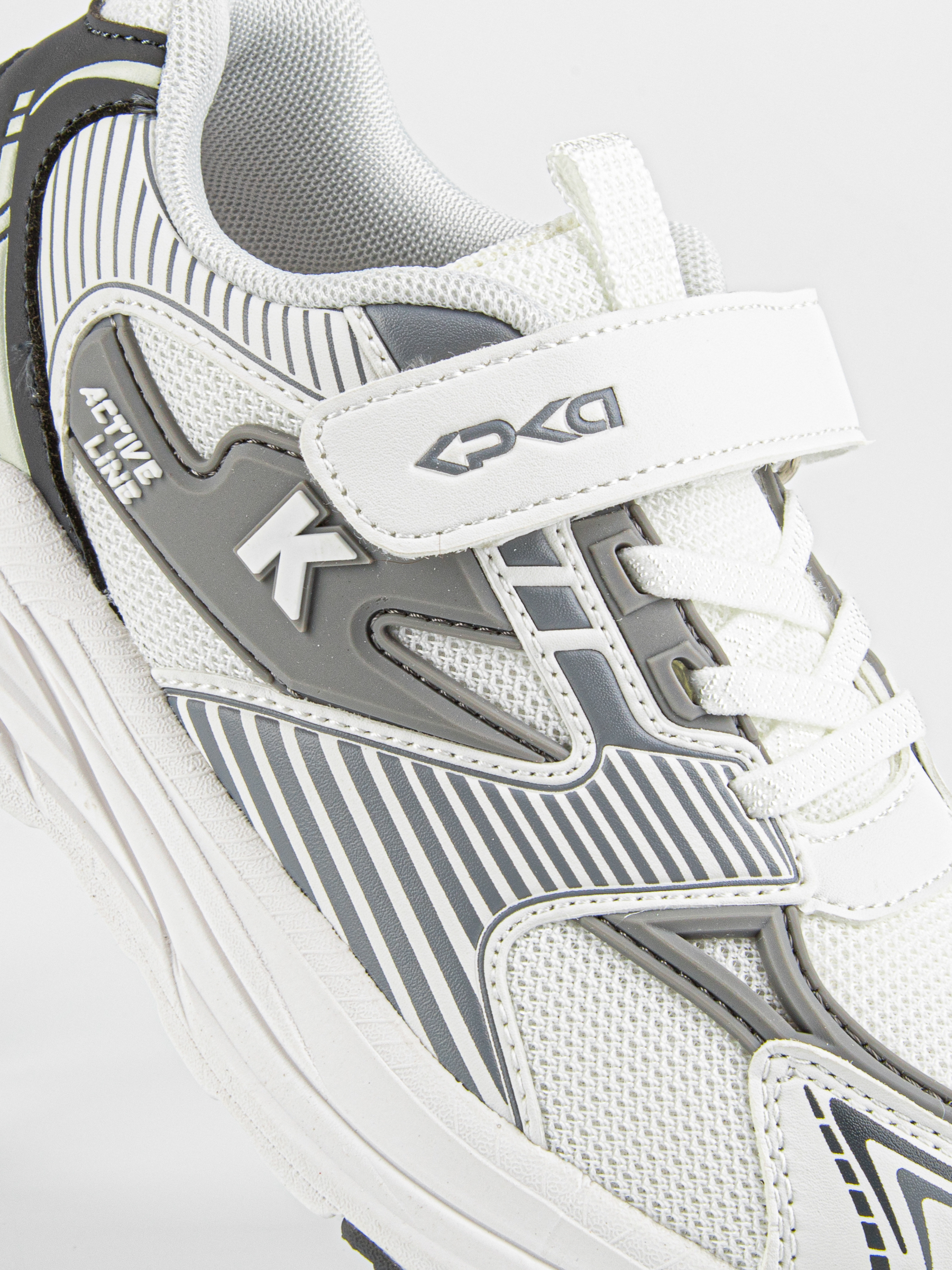 Кроссовки артикул:731280-1-3