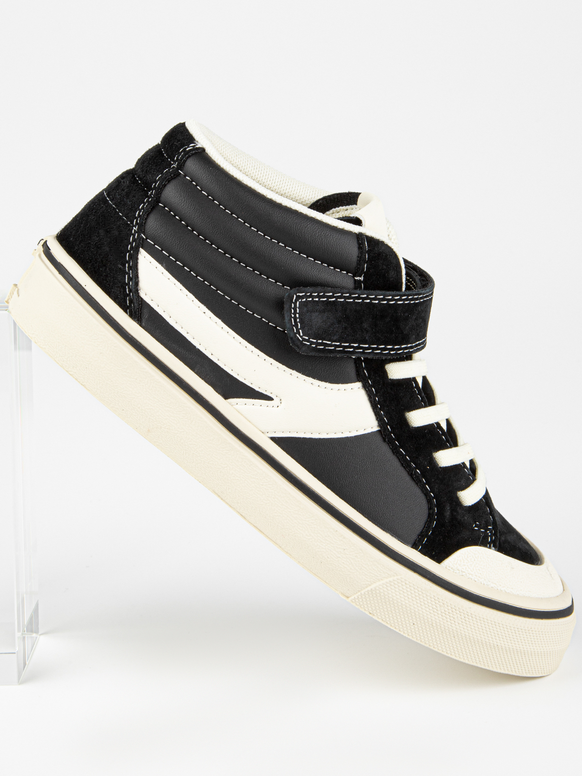 Кроссовки артикул:731213-1-7