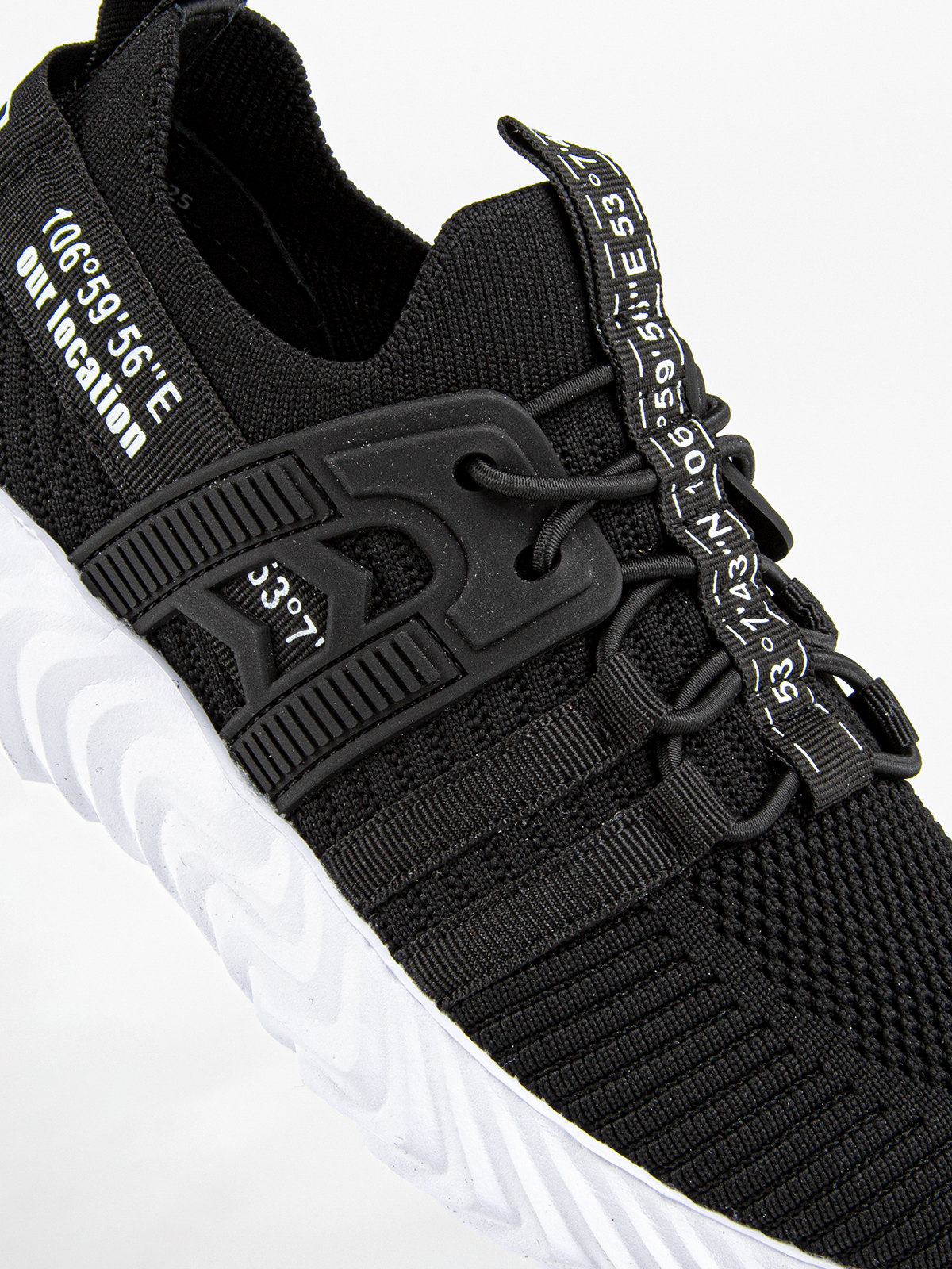 Кроссовки артикул:731167-10-3