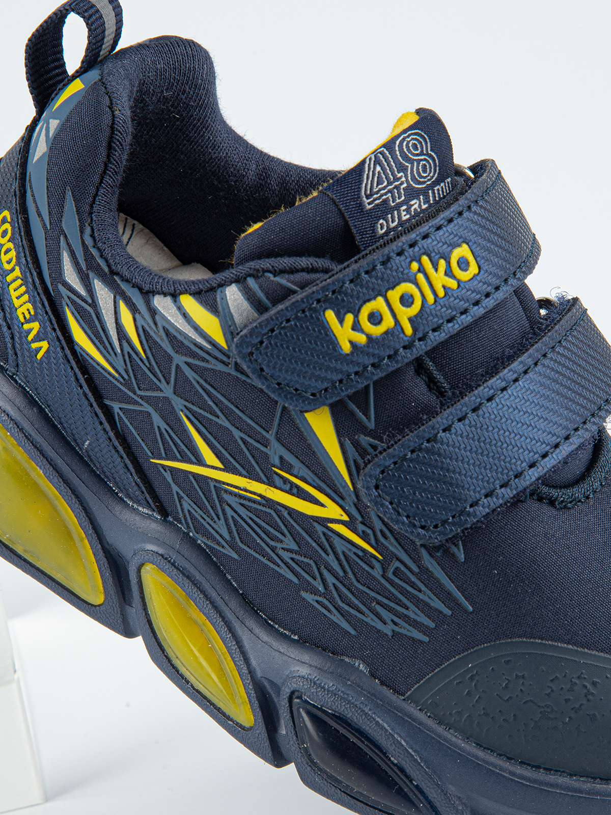 Кроссовки артикул:72961с-20-3