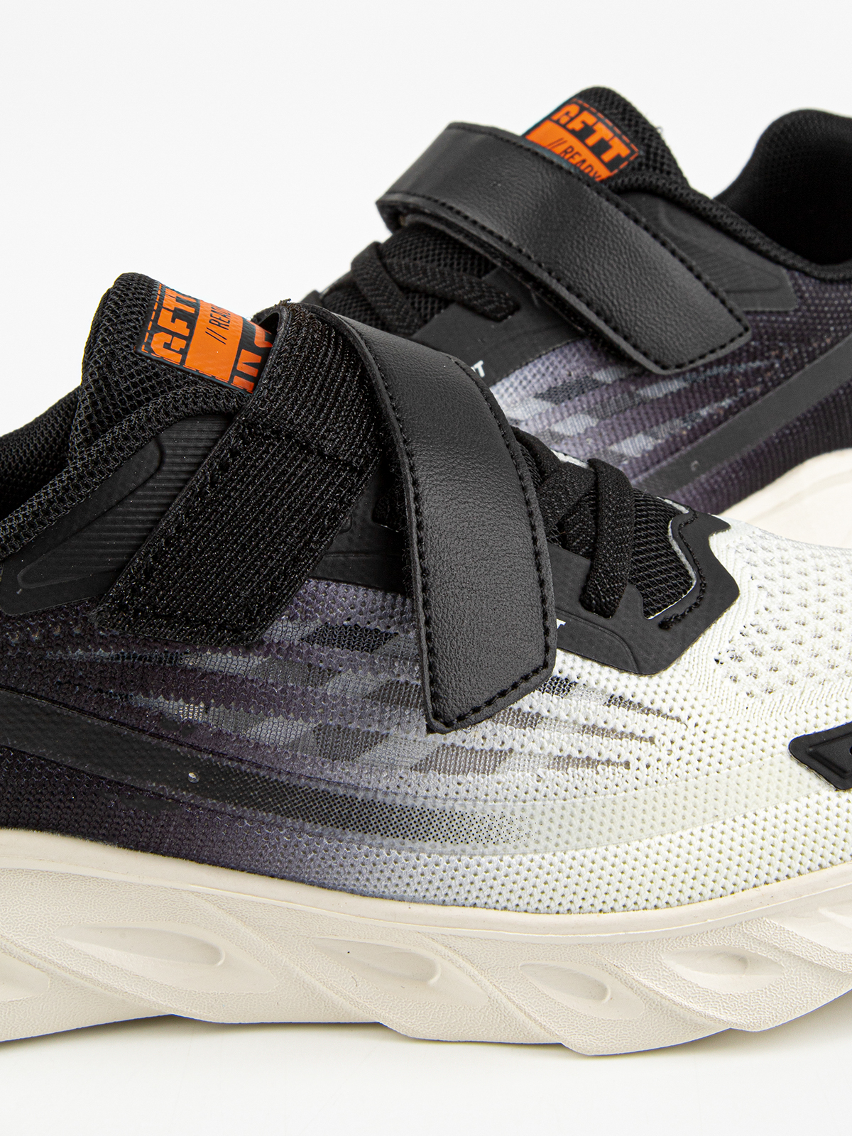 Кроссовки артикул:74982-20-9