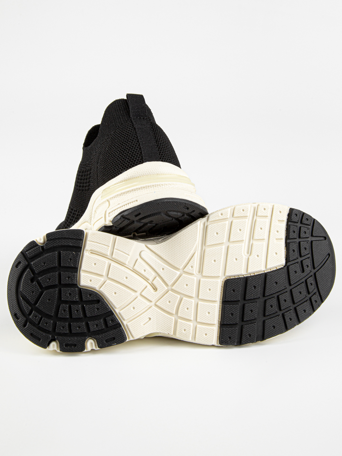 Кроссовки артикул:721555-15-5