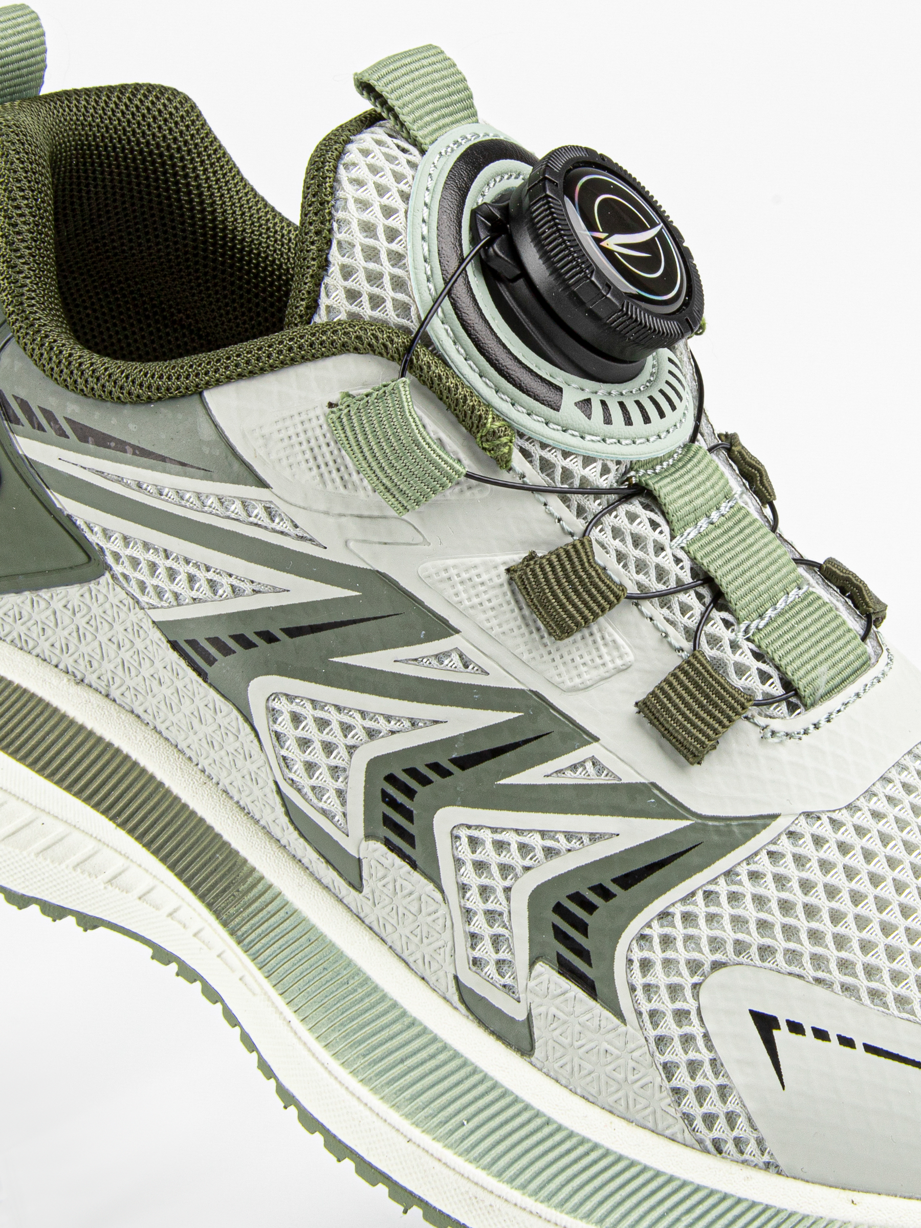 Кроссовки артикул:731256-2-3