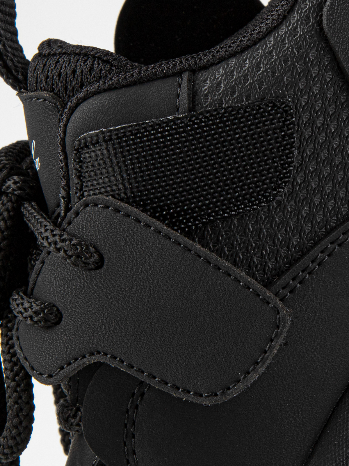 Кроссовки артикул:72933-2-10