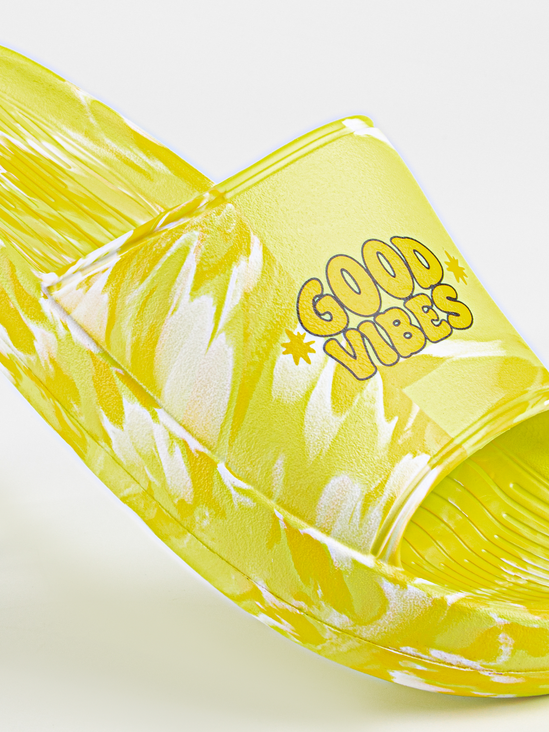 Шлепанцы артикул:83233-1-3