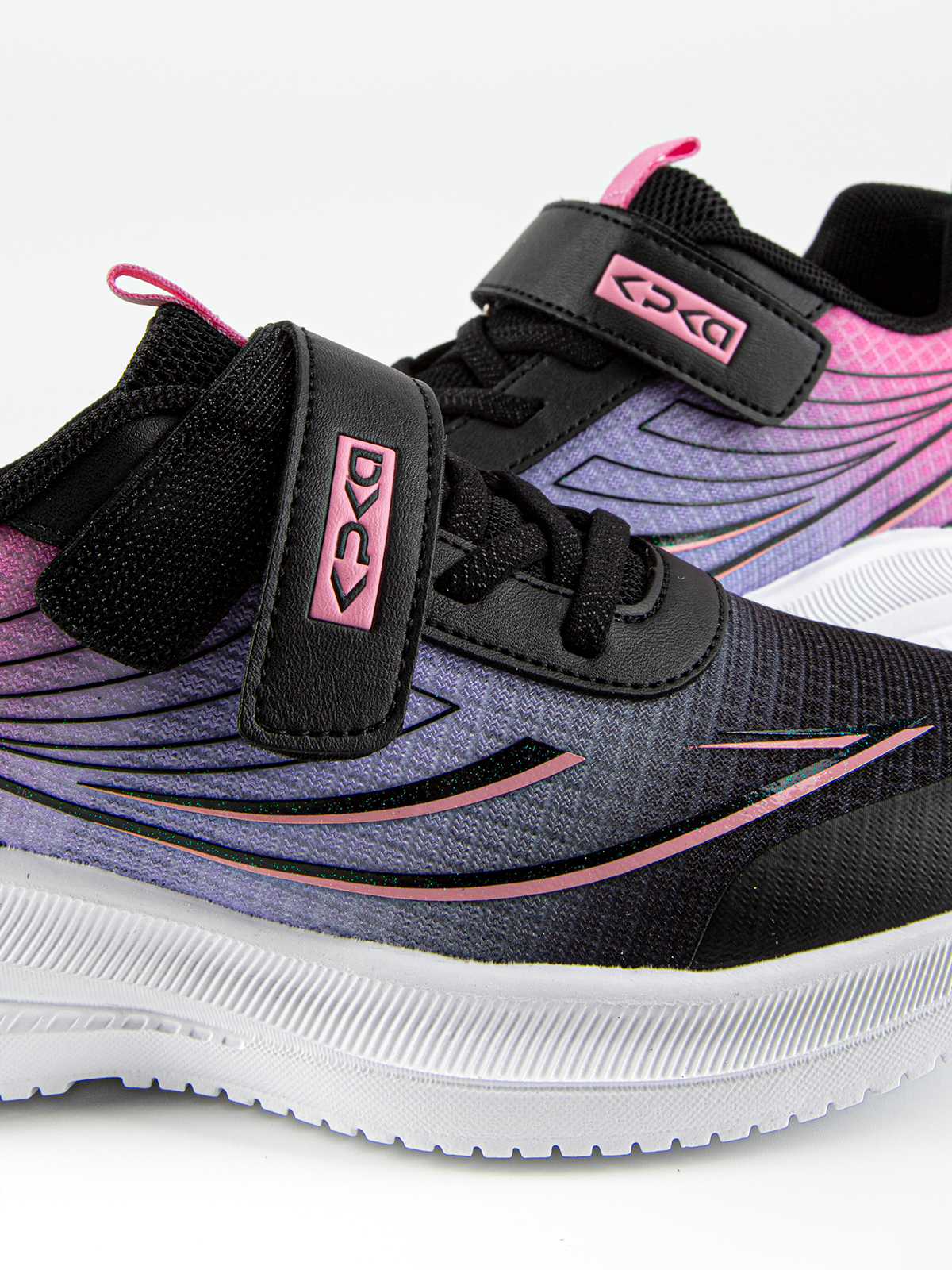 Кроссовки артикул:731228-2-10