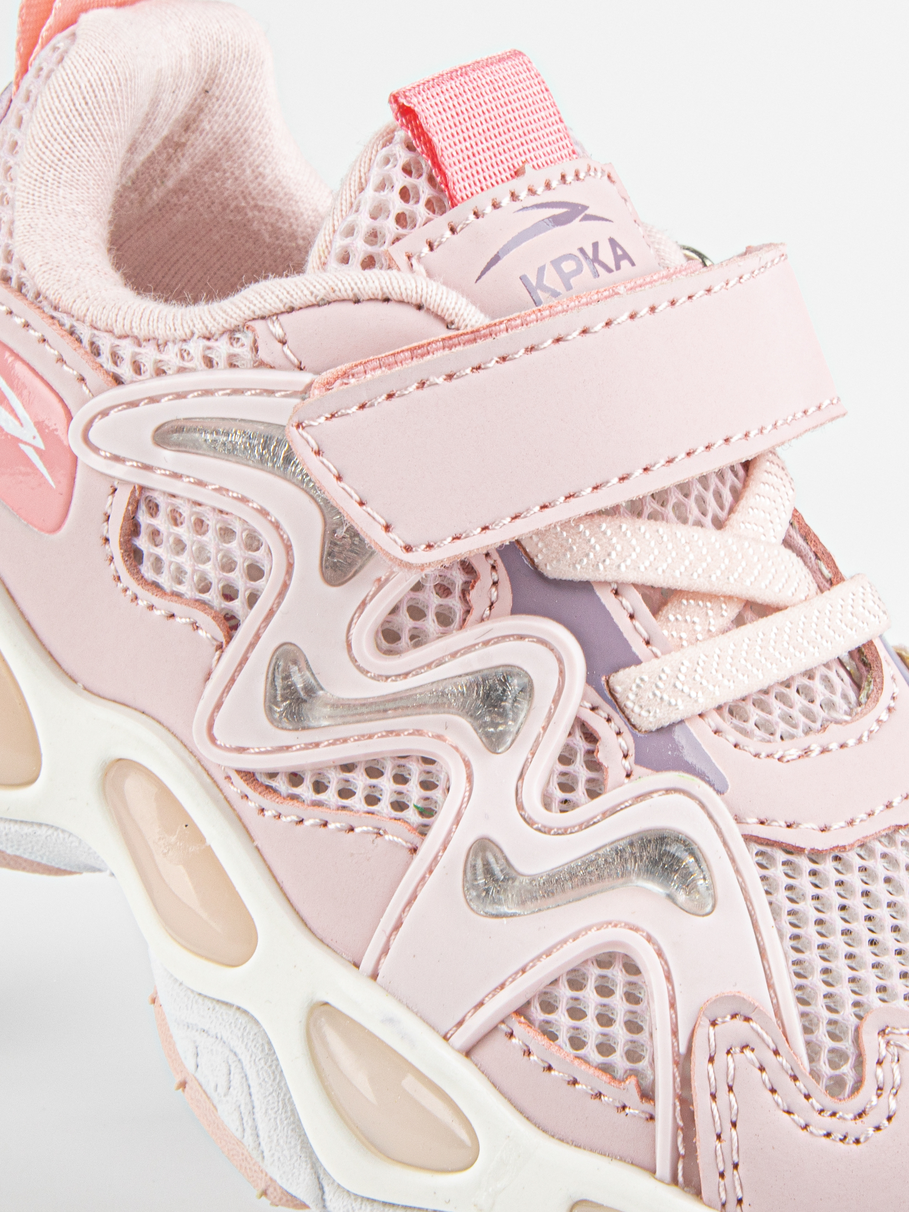 Кроссовки артикул:71570н-1-3