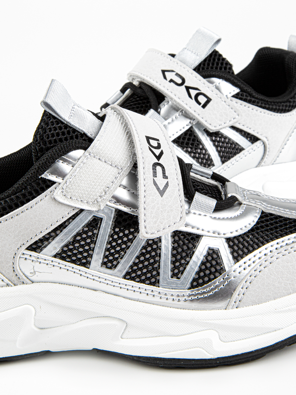 Кроссовки артикул:731178н-20-8