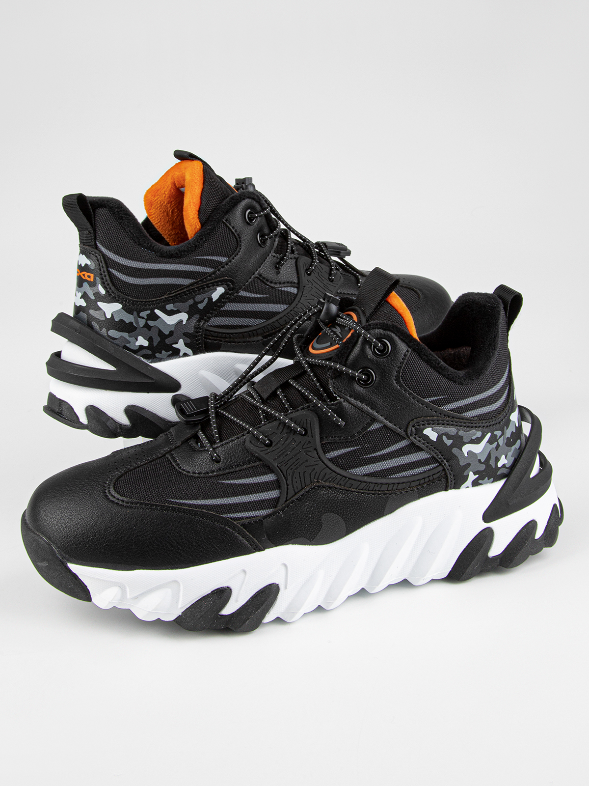 Кроссовки артикул:74840у-10-4