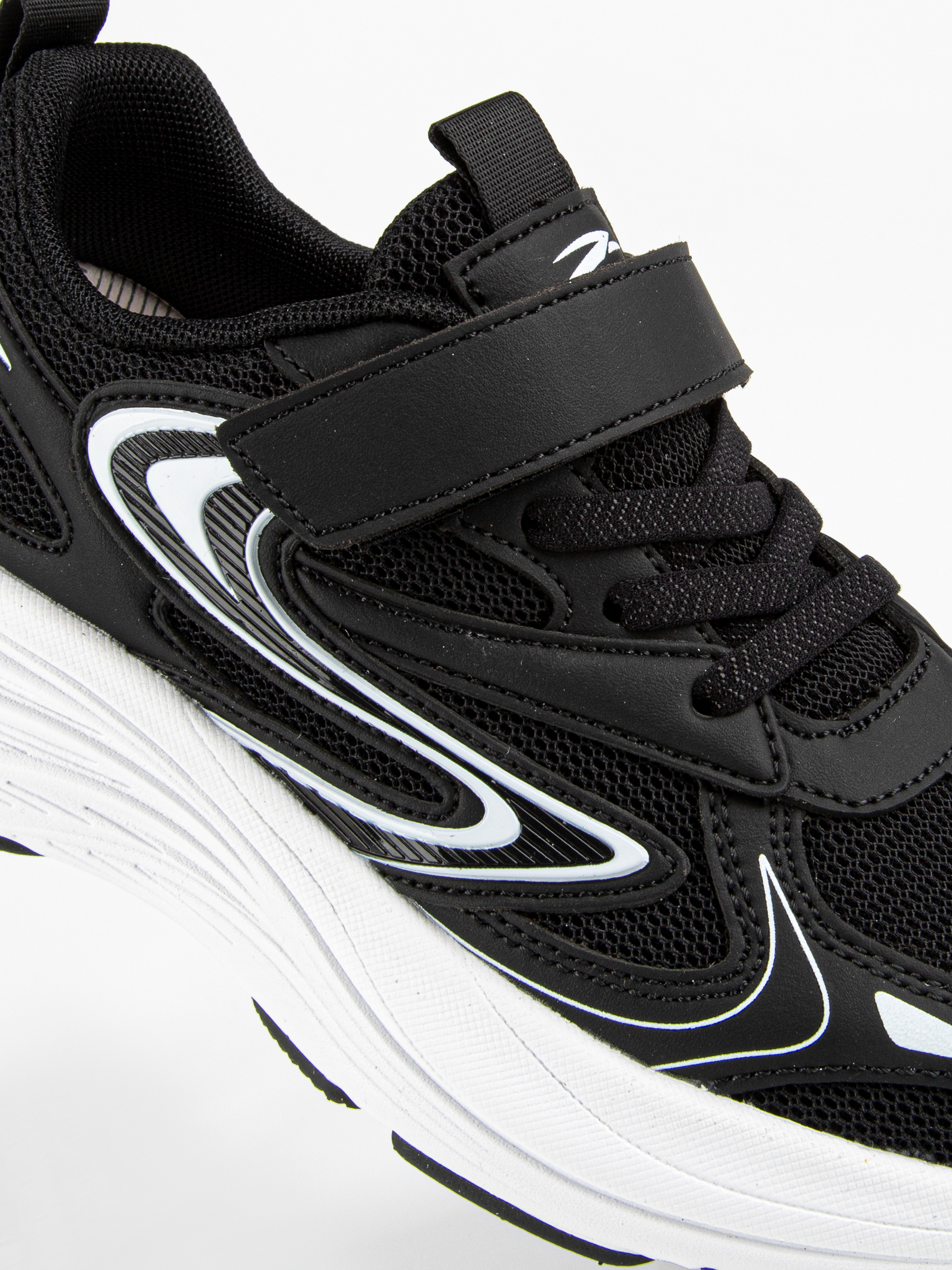 Кроссовки артикул:731287-2-3