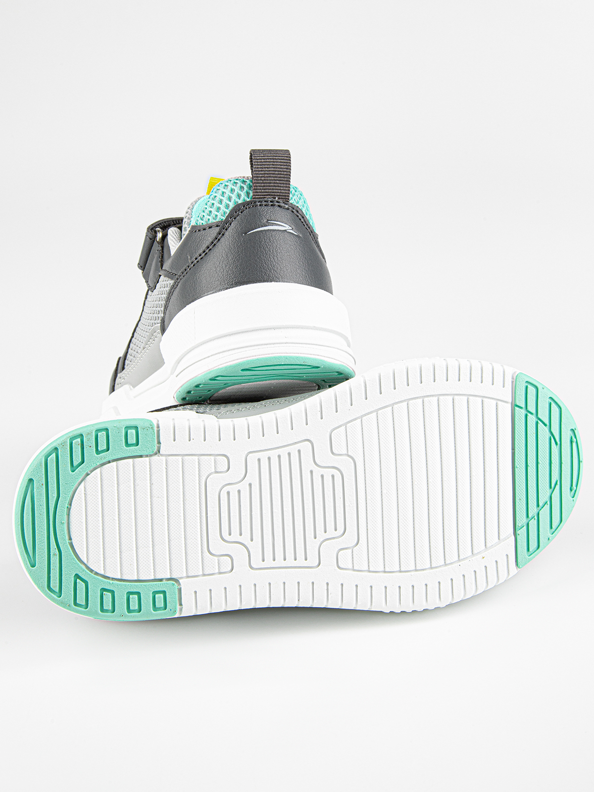 Кроссовки артикул:721032-10-5