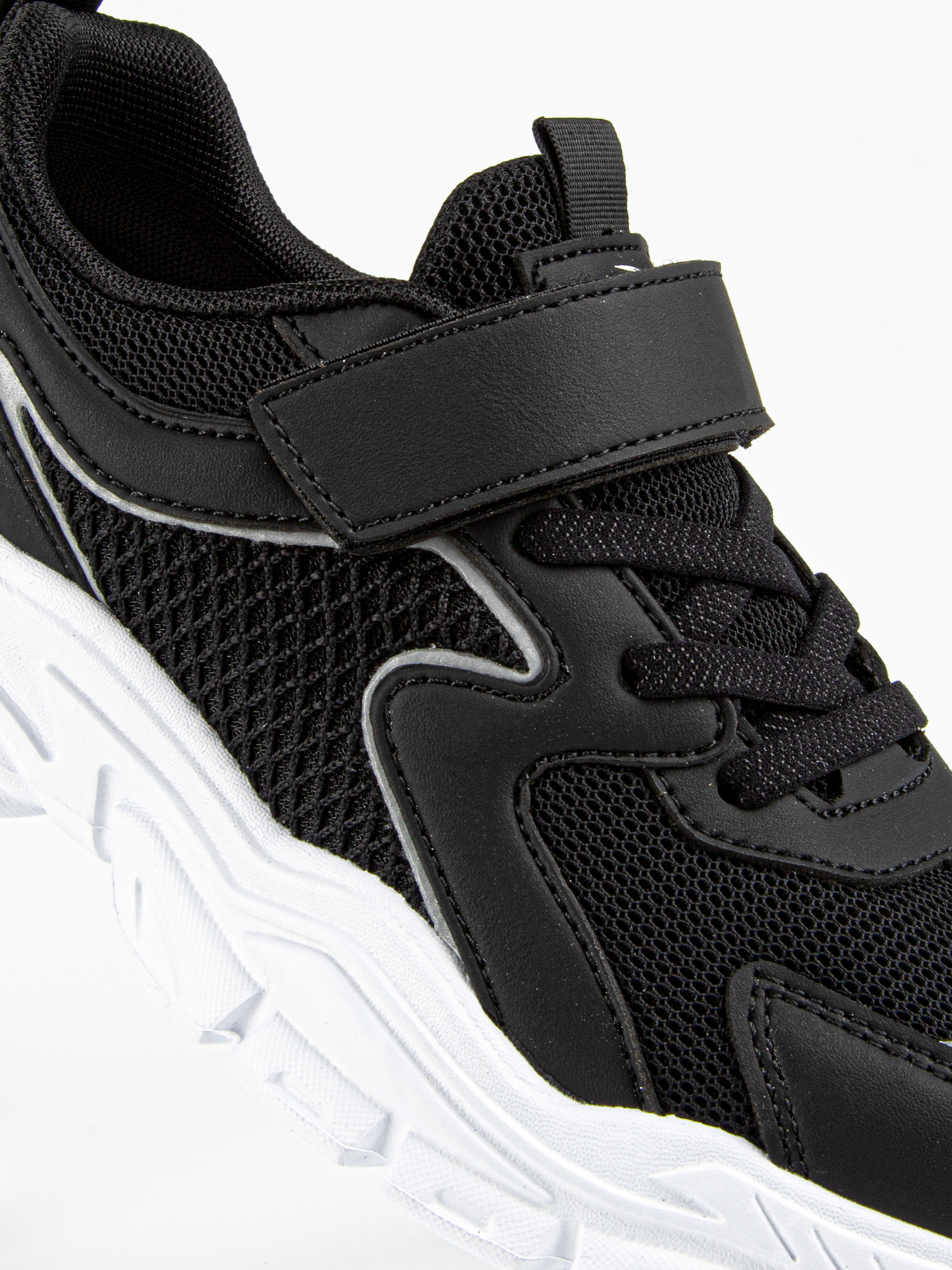 Кроссовки артикул:731259-2-3