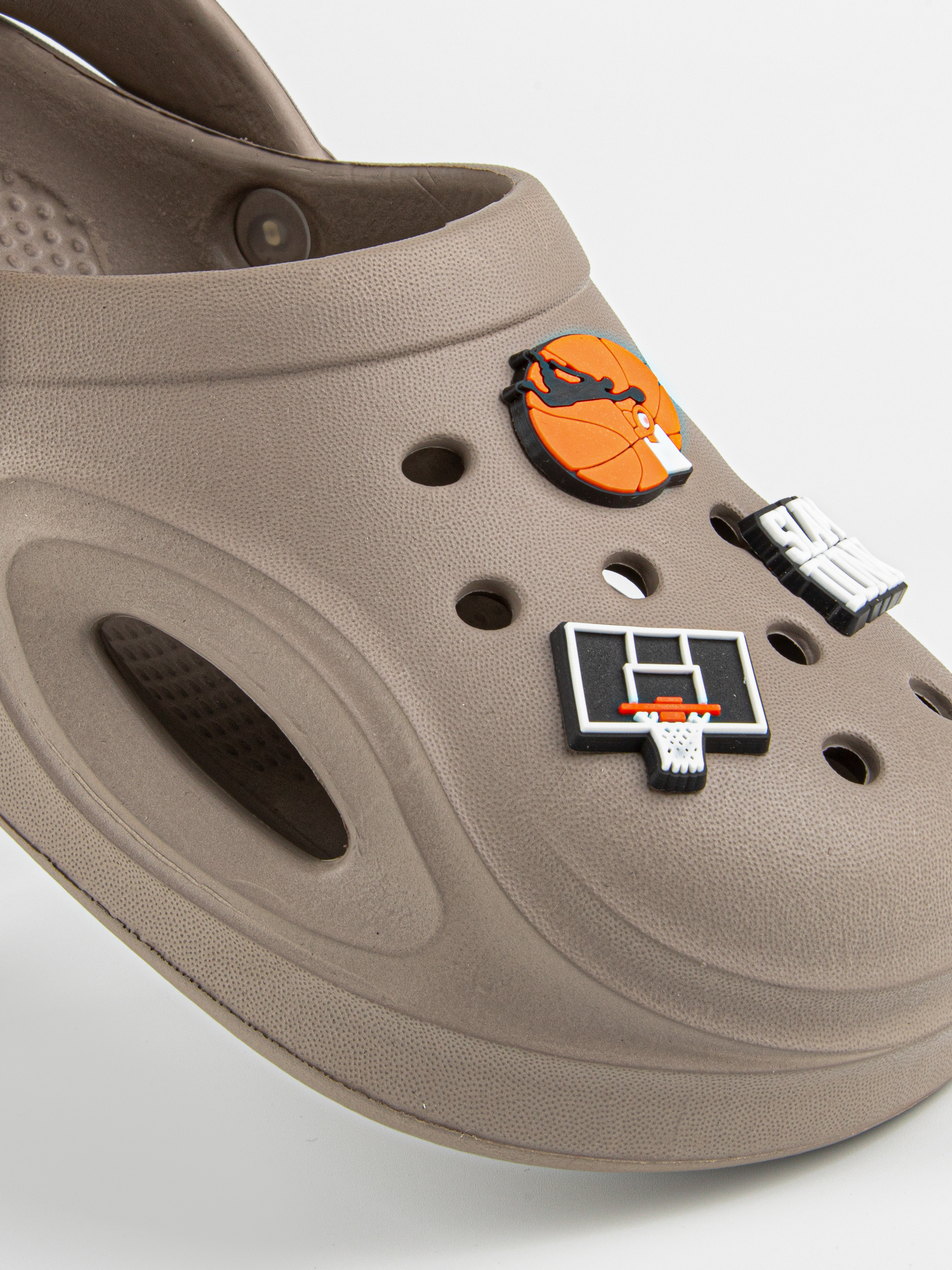 Сабо артикул:82259-3-3