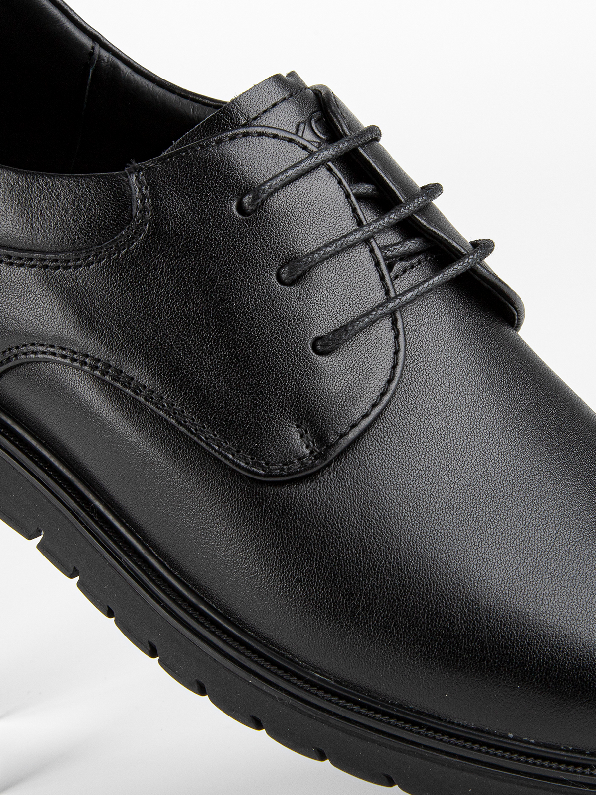 Полуботинки артикул:24985-3