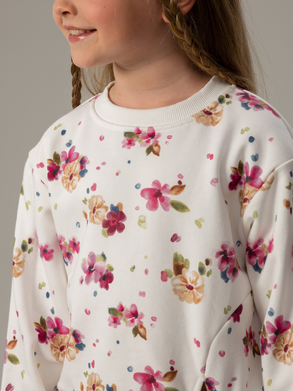 Свитшот артикул:OKGCJ08-01-4 Свитшот артикул:OKGCJ08-01-4