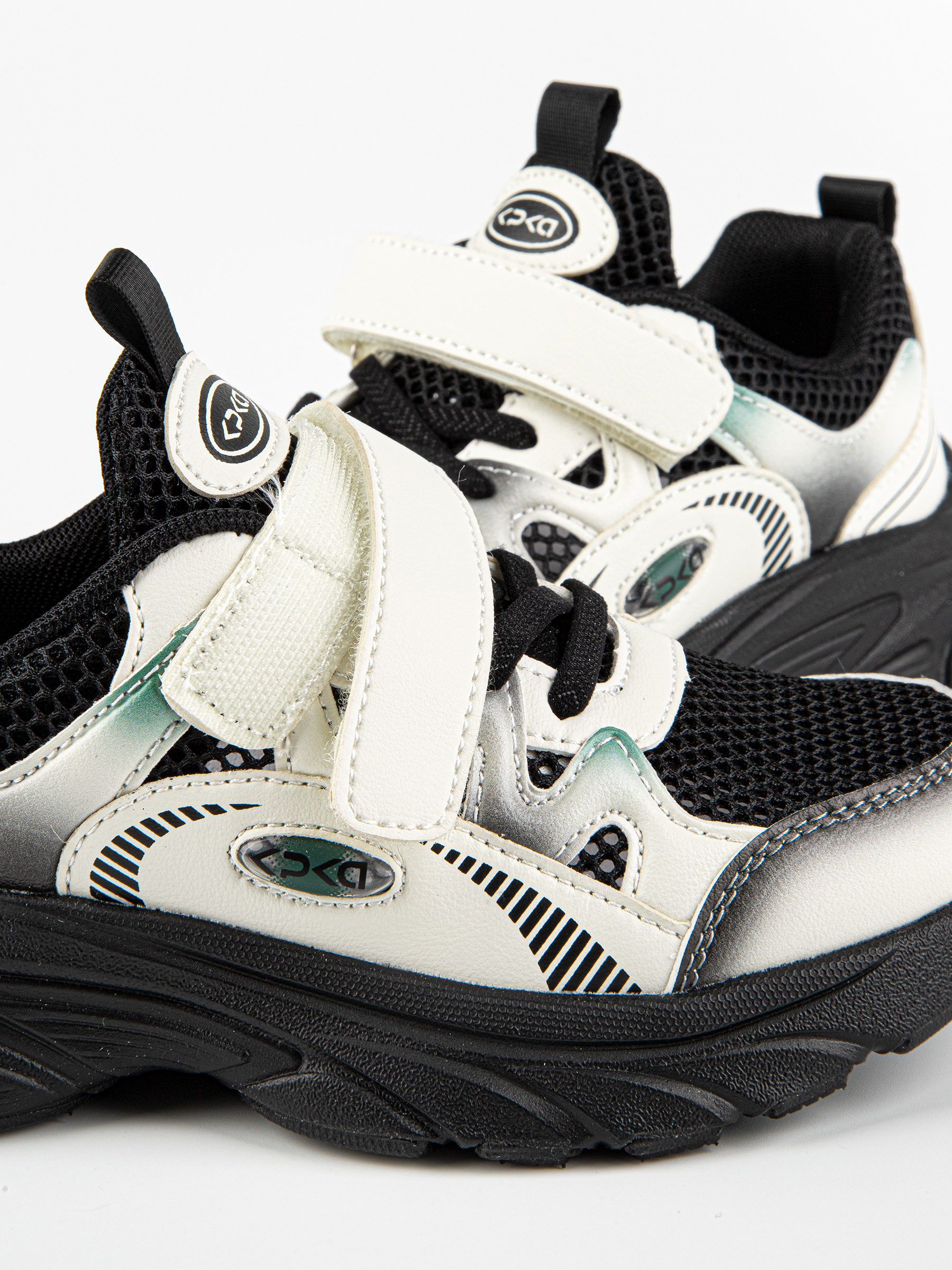 Кроссовки артикул:731249н-3-9