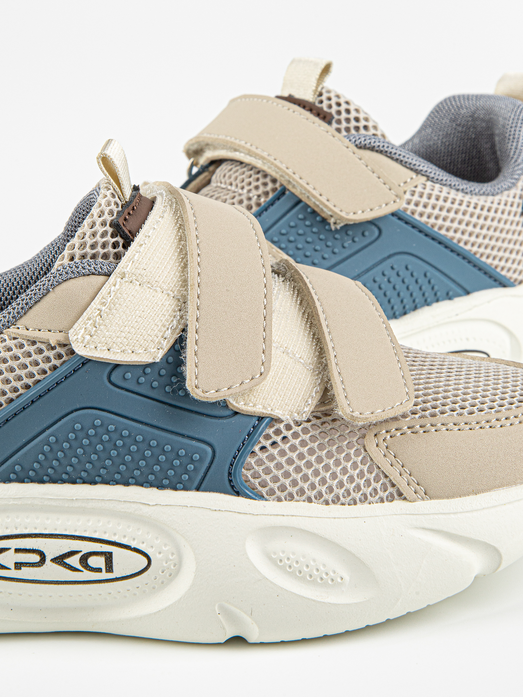 Кроссовки артикул:721215н-1-9