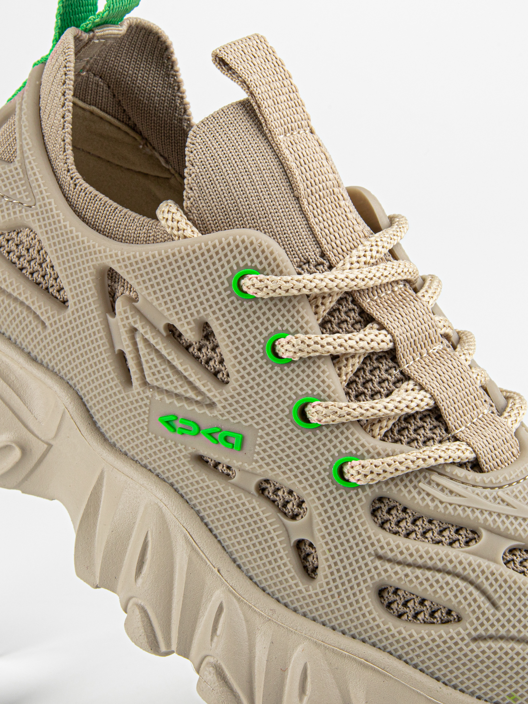 Кроссовки артикул:731304-2-3