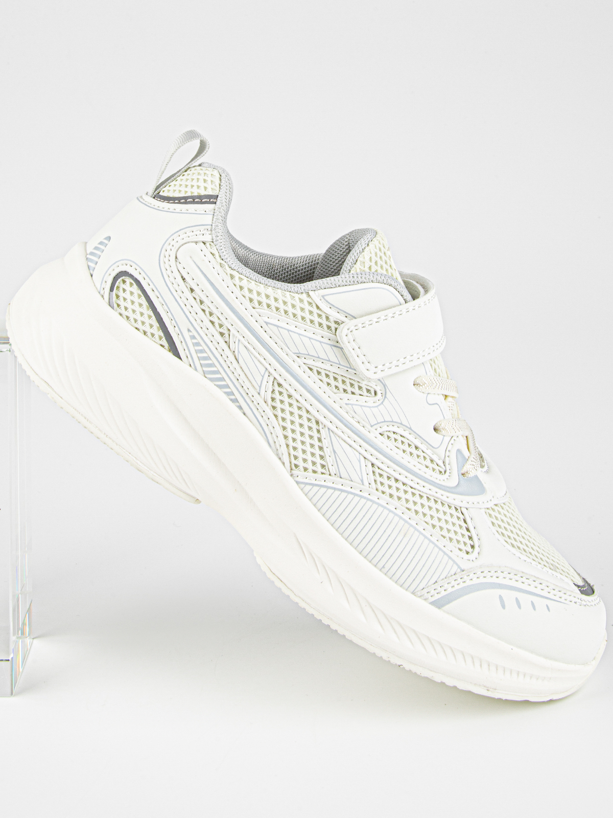 Кроссовки артикул:74915-2-7