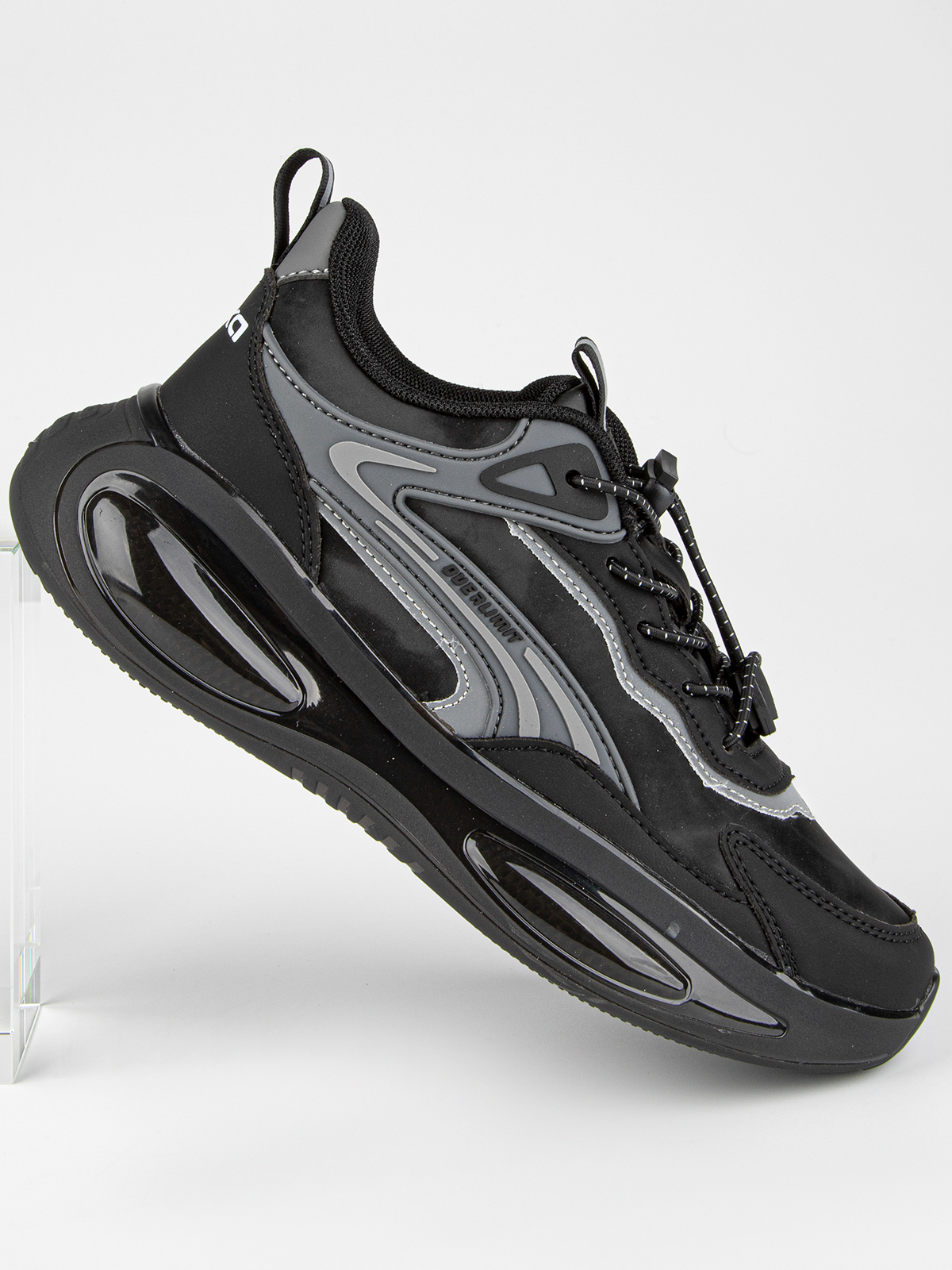 Кроссовки артикул:74833-10-7