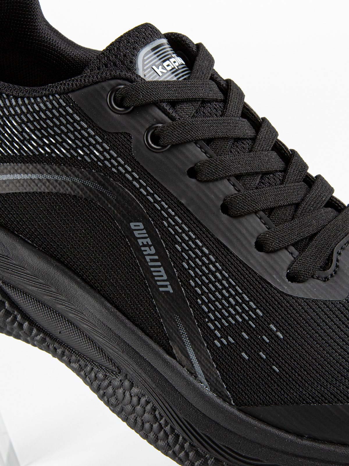 Кроссовки артикул:74830-10-3