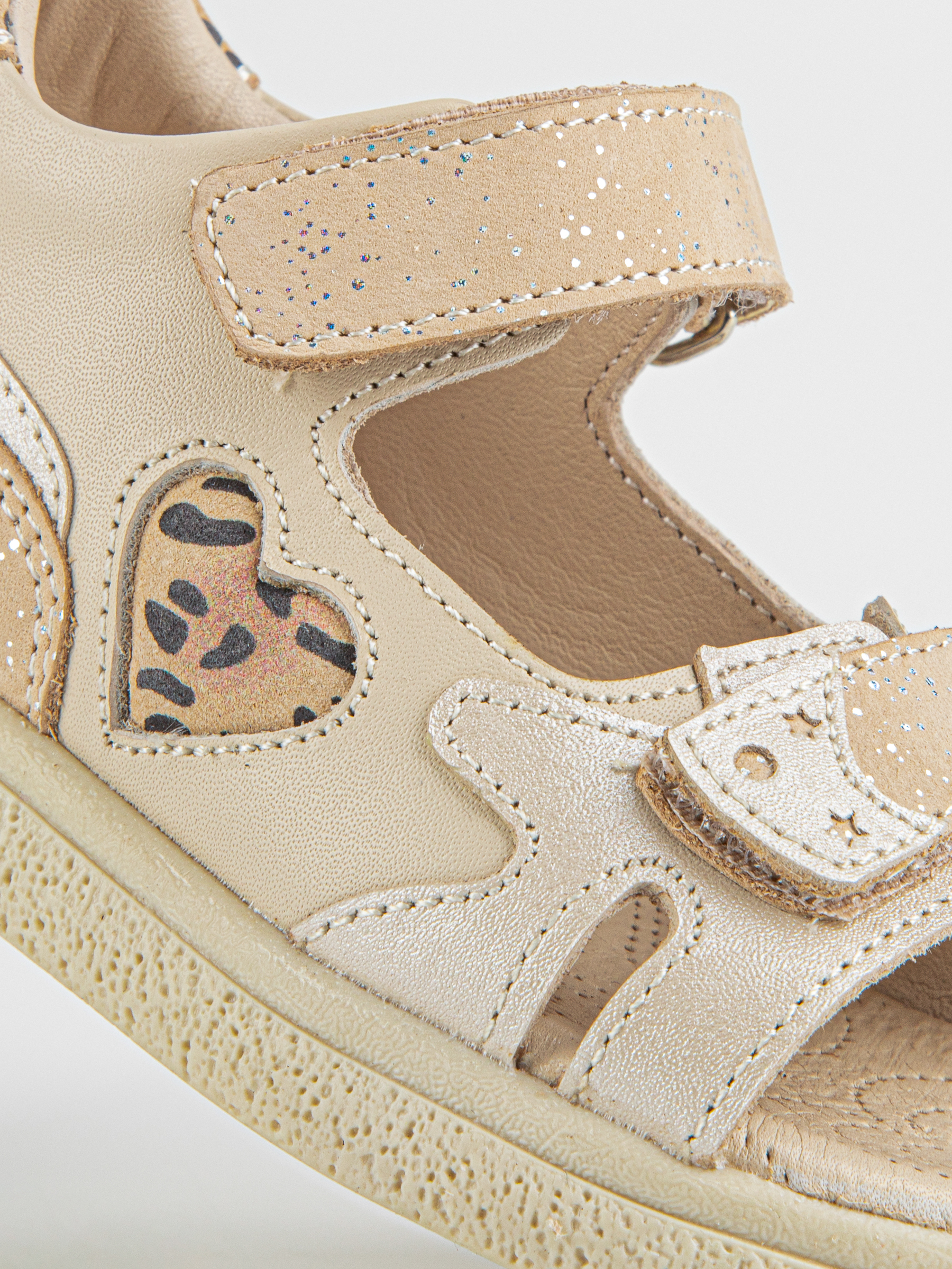 Сандалии артикул:31967т-2-3