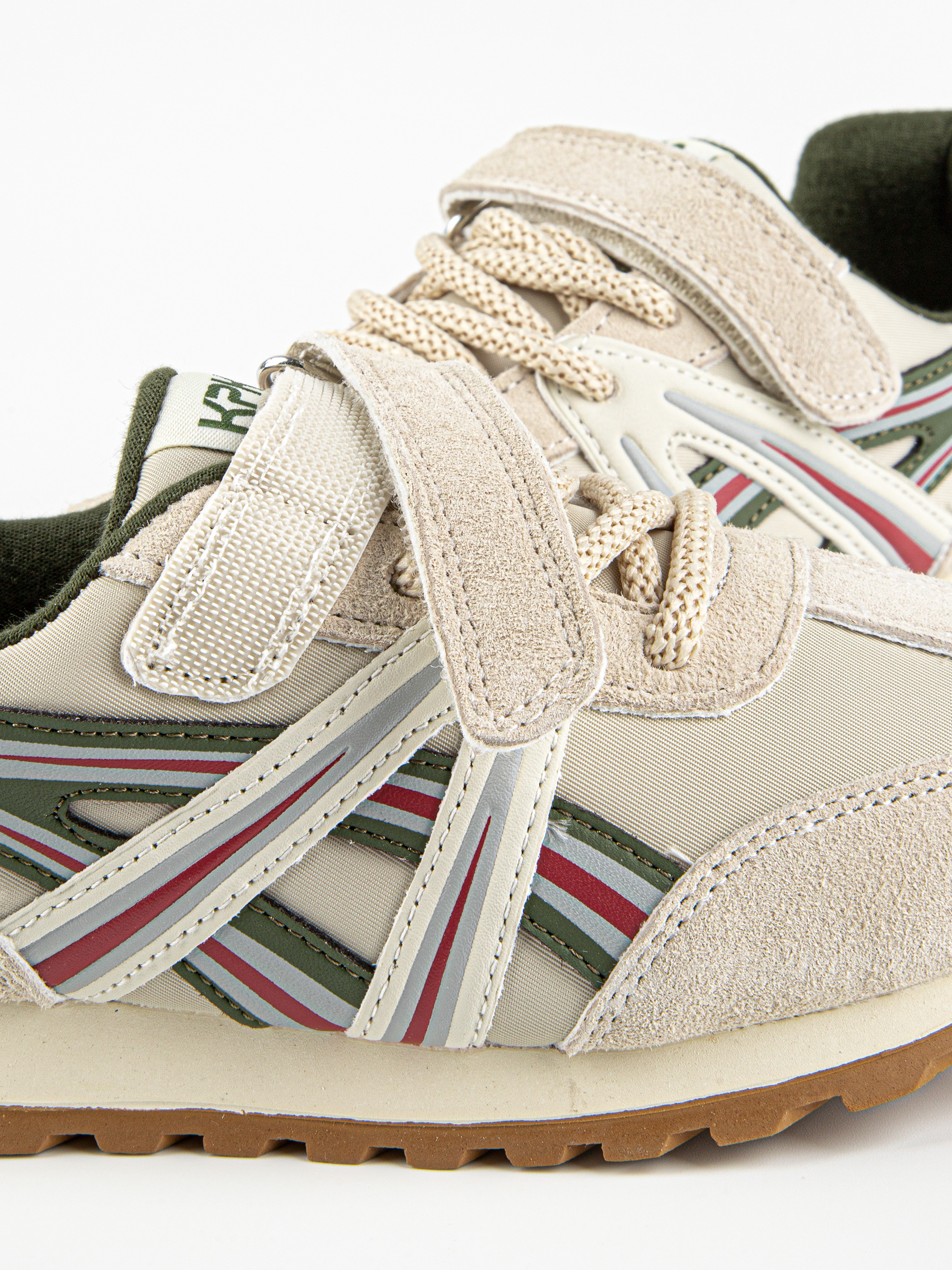 Кроссовки артикул:721197-2-9