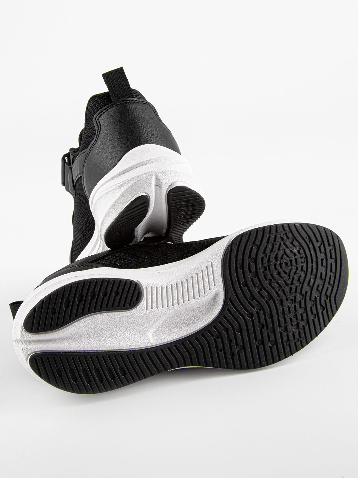 Кроссовки артикул:731226-1-5