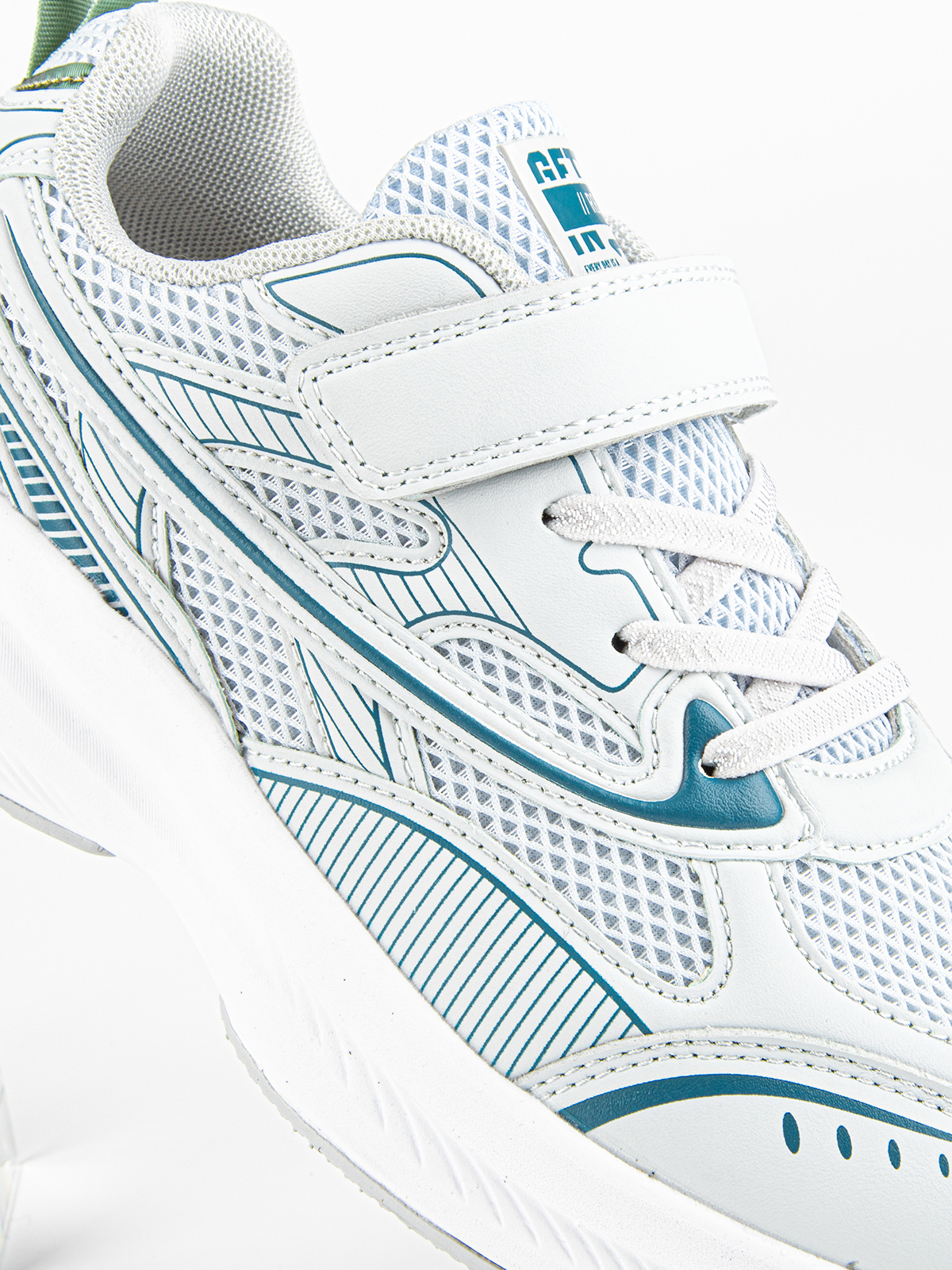 Кроссовки артикул:74915-3-3