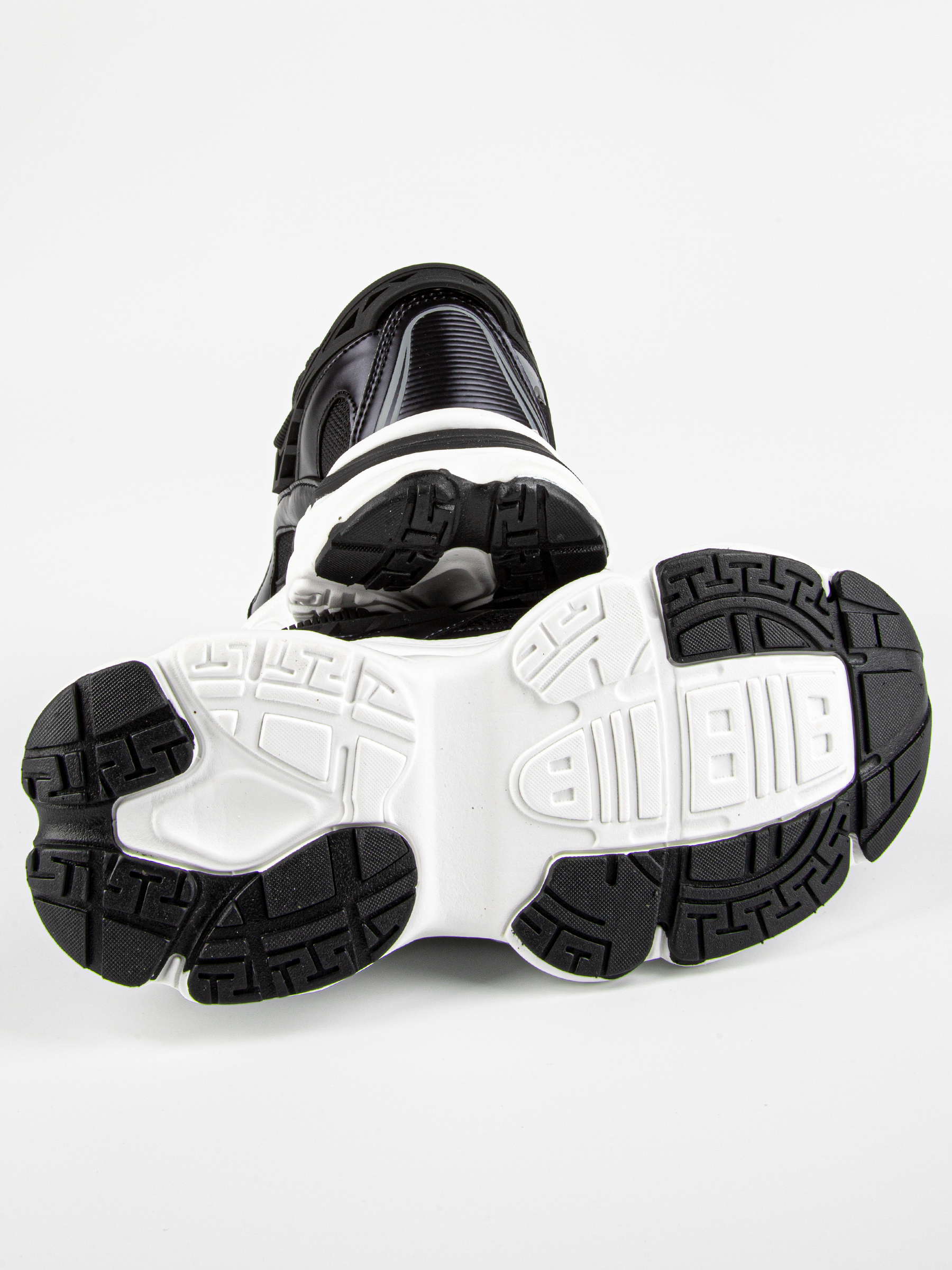 Кроссовки артикул:731299-3-5