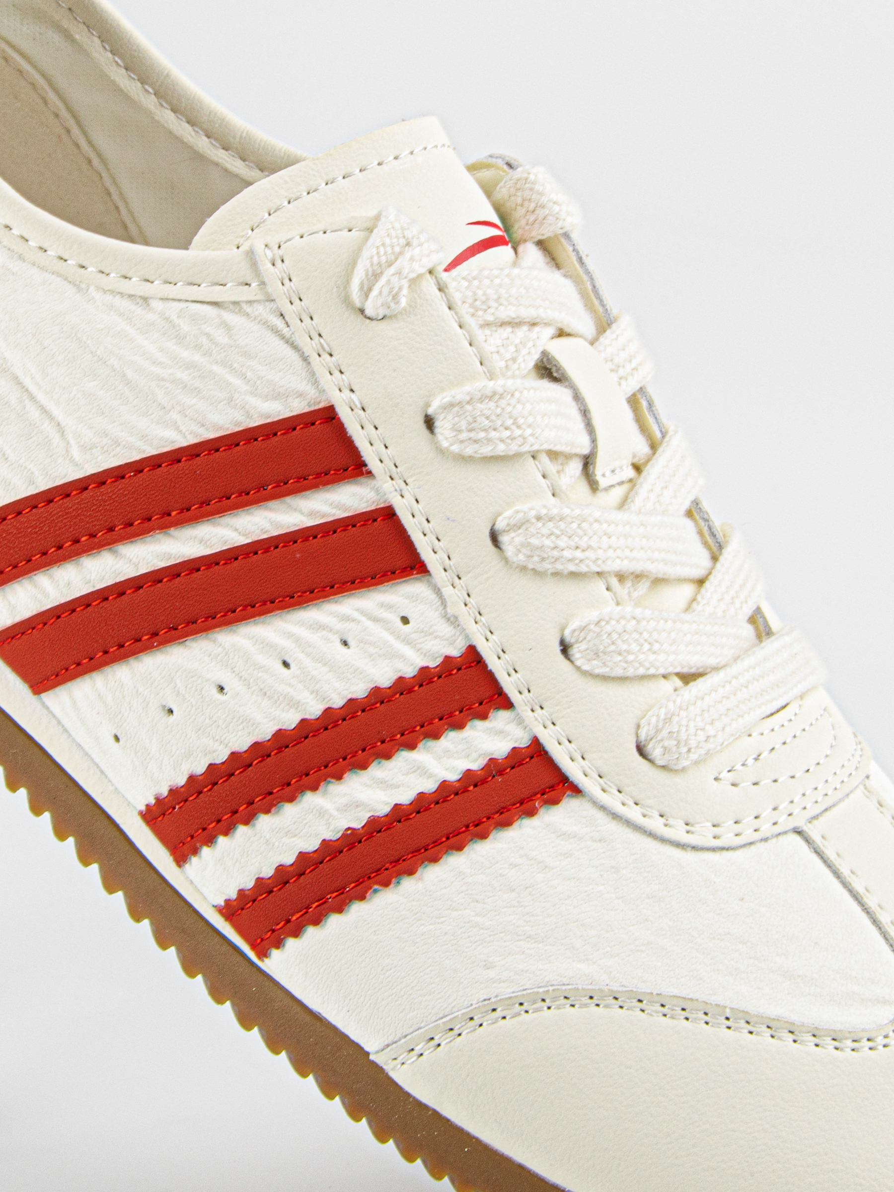 Кроссовки артикул:74957-1-3