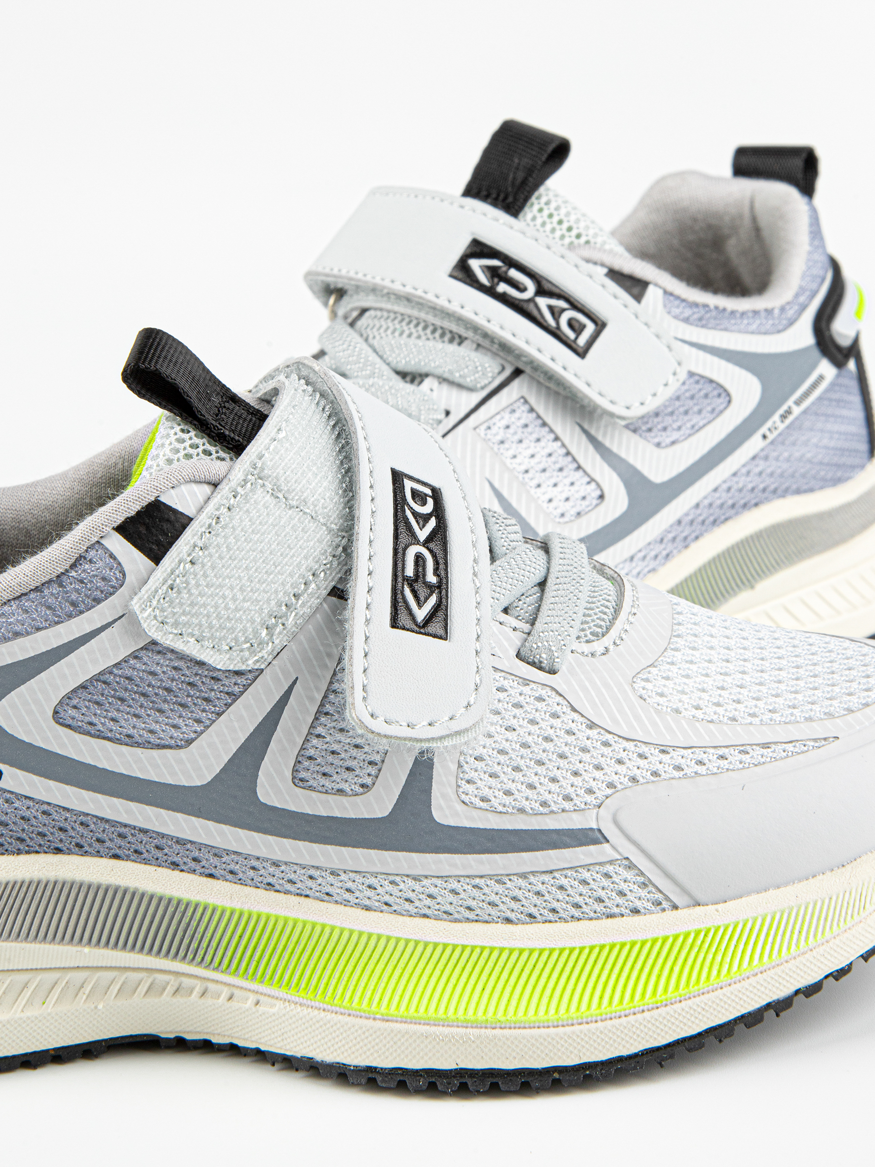 Кроссовки артикул:721254-2-9