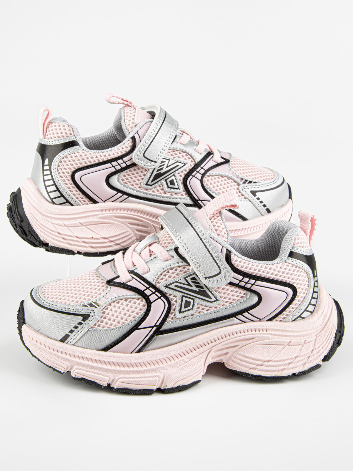 Кроссовки артикул:731124-10-4