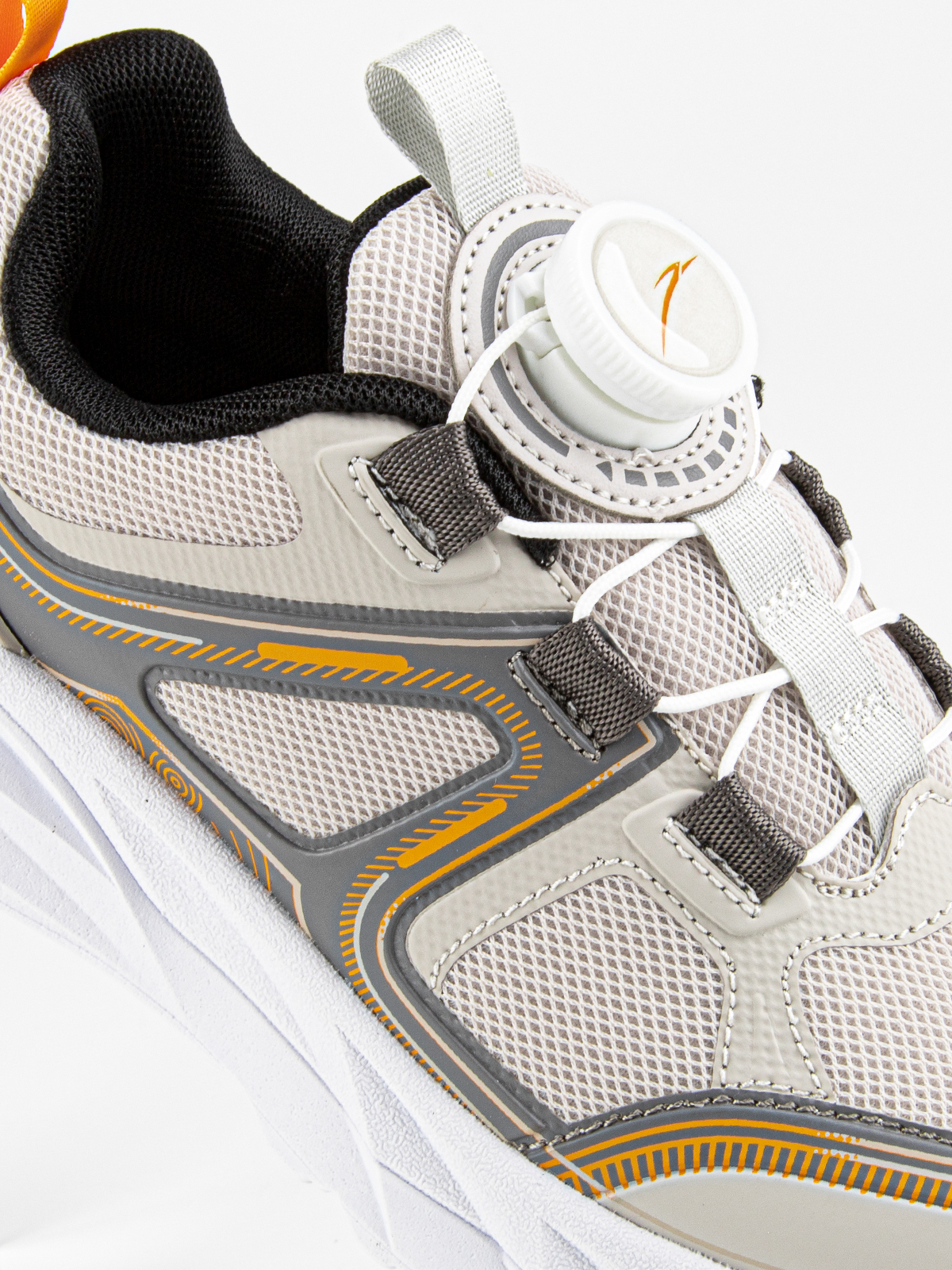 Кроссовки артикул:731153-10-3