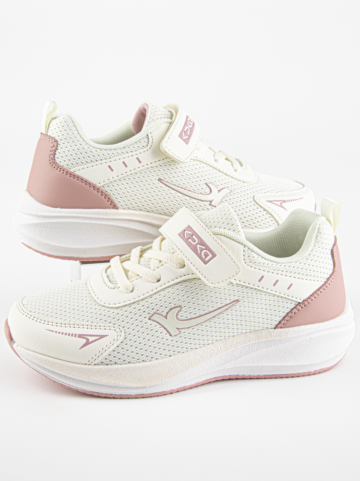 Кроссовки артикул:731226-3-4