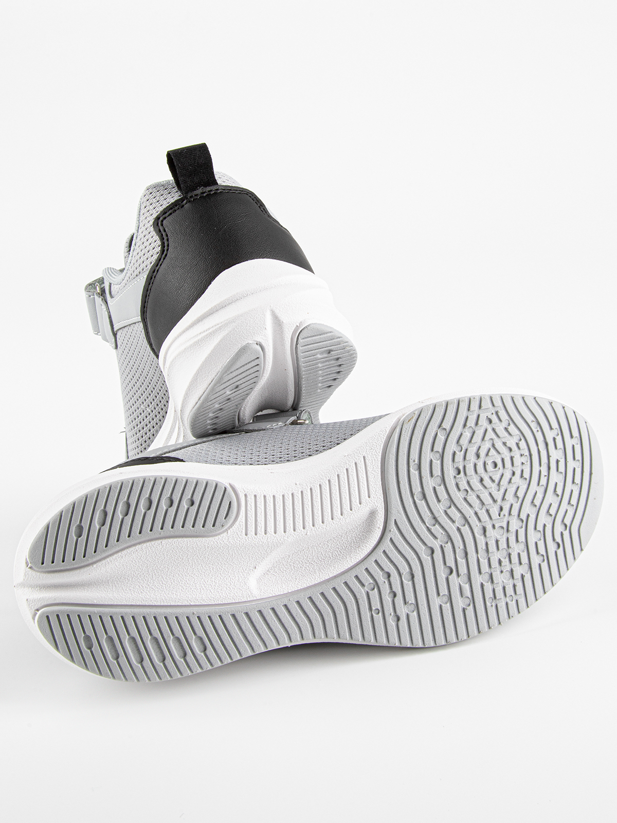 Кроссовки артикул:731226-2-5