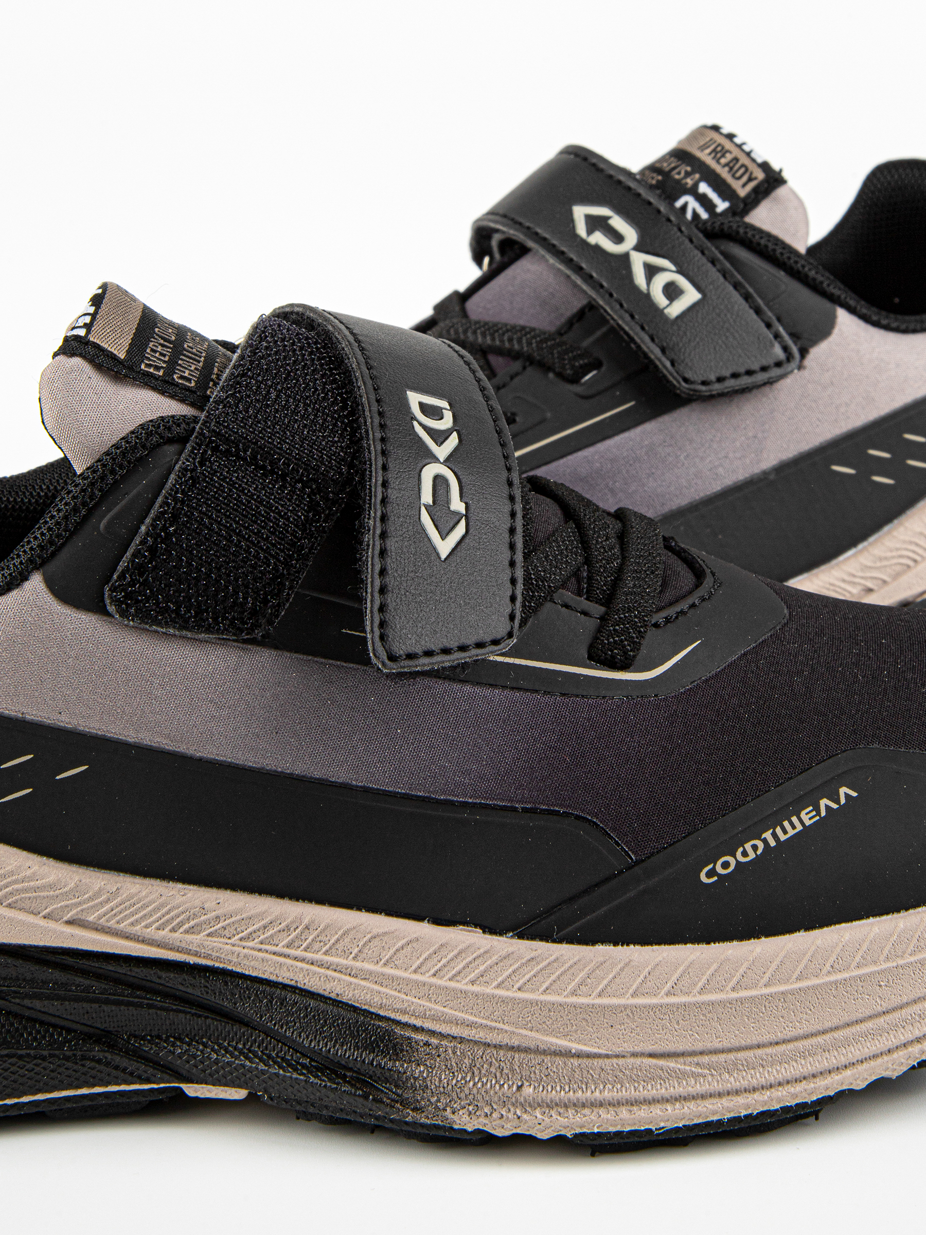 Кроссовки артикул:731290c-1-9