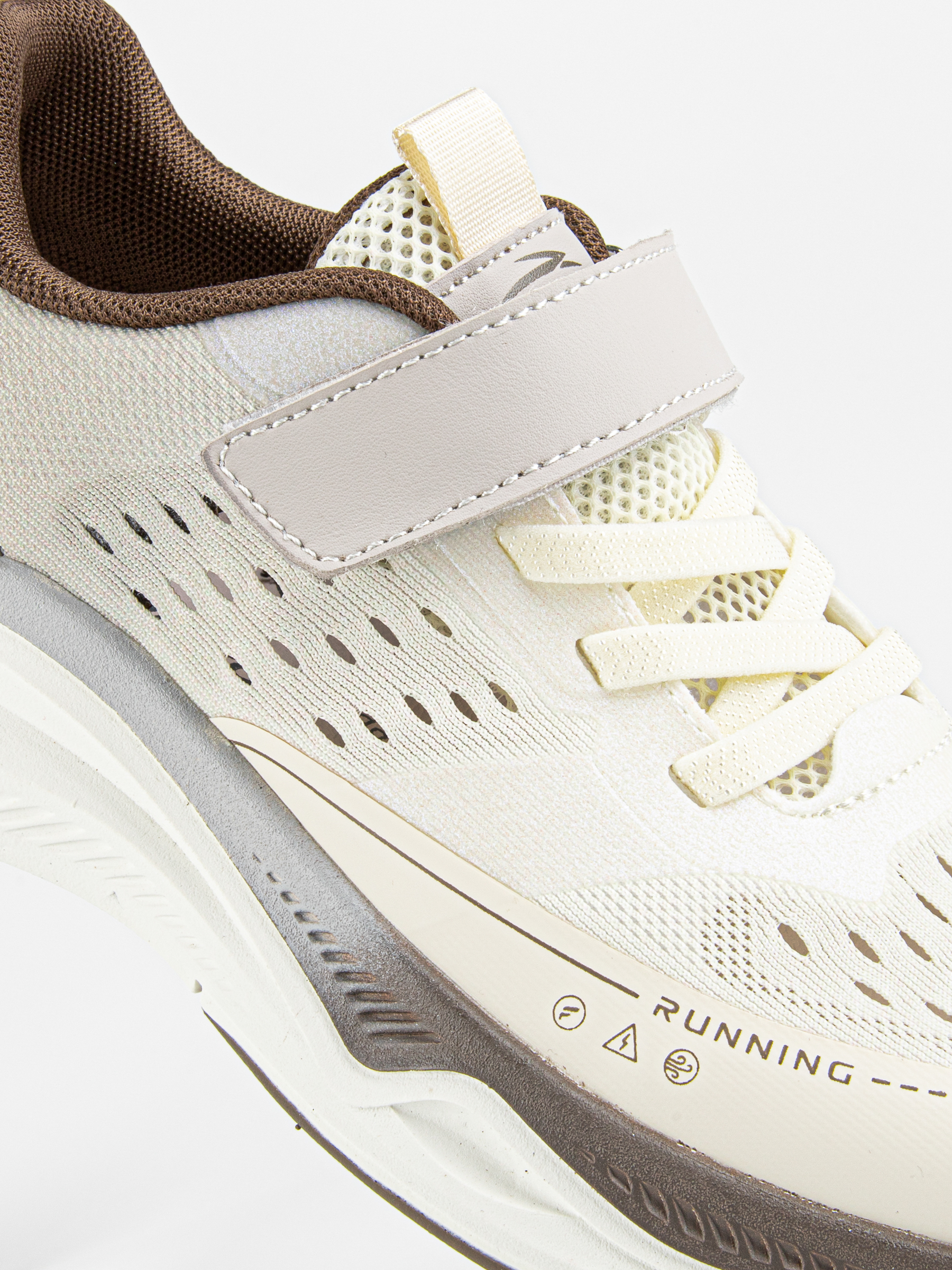 Кроссовки артикул:731285н-1-3