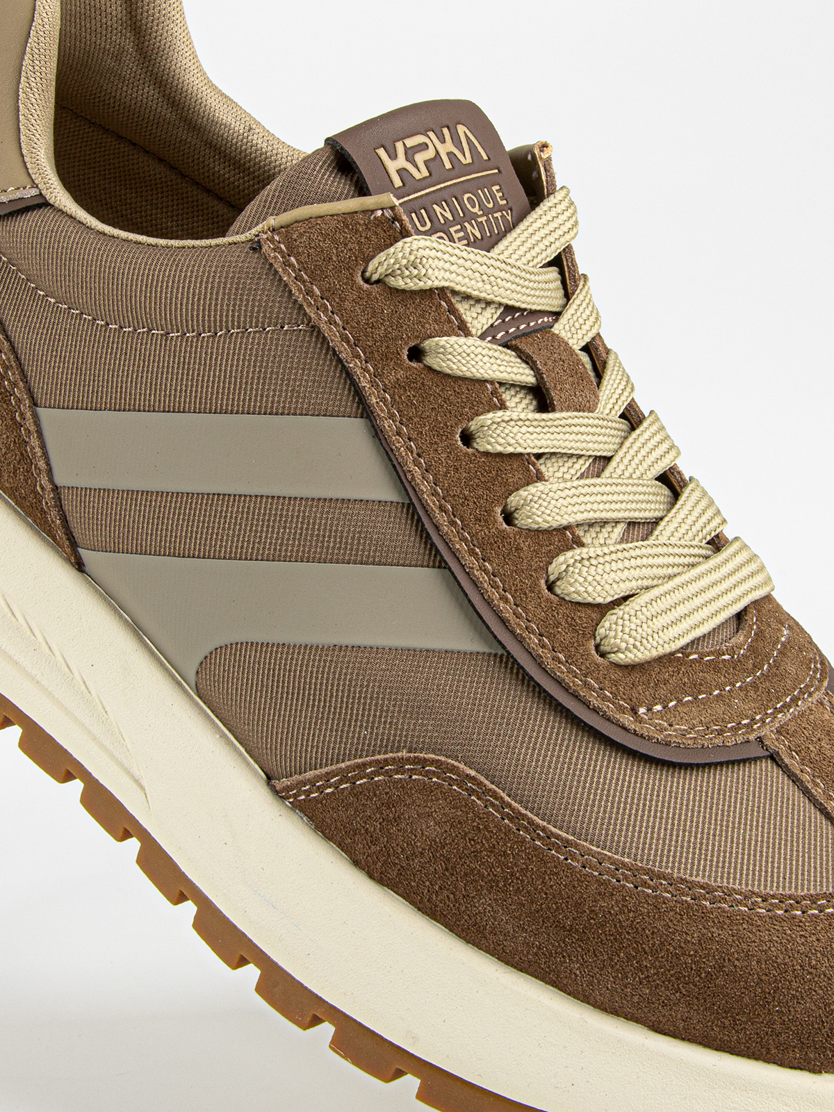 Кроссовки артикул:74953-1-3