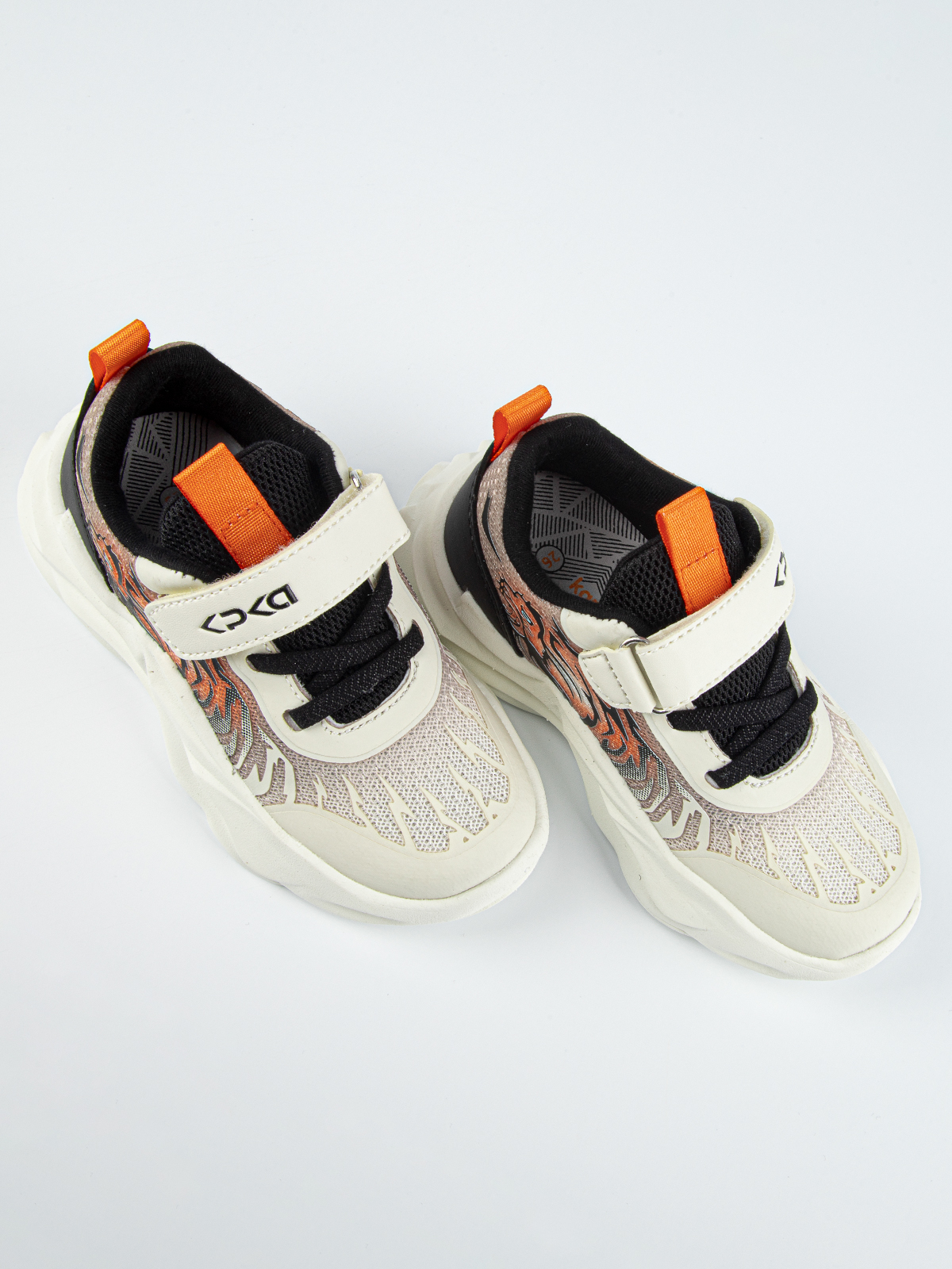 Кроссовки артикул:71486-1-10