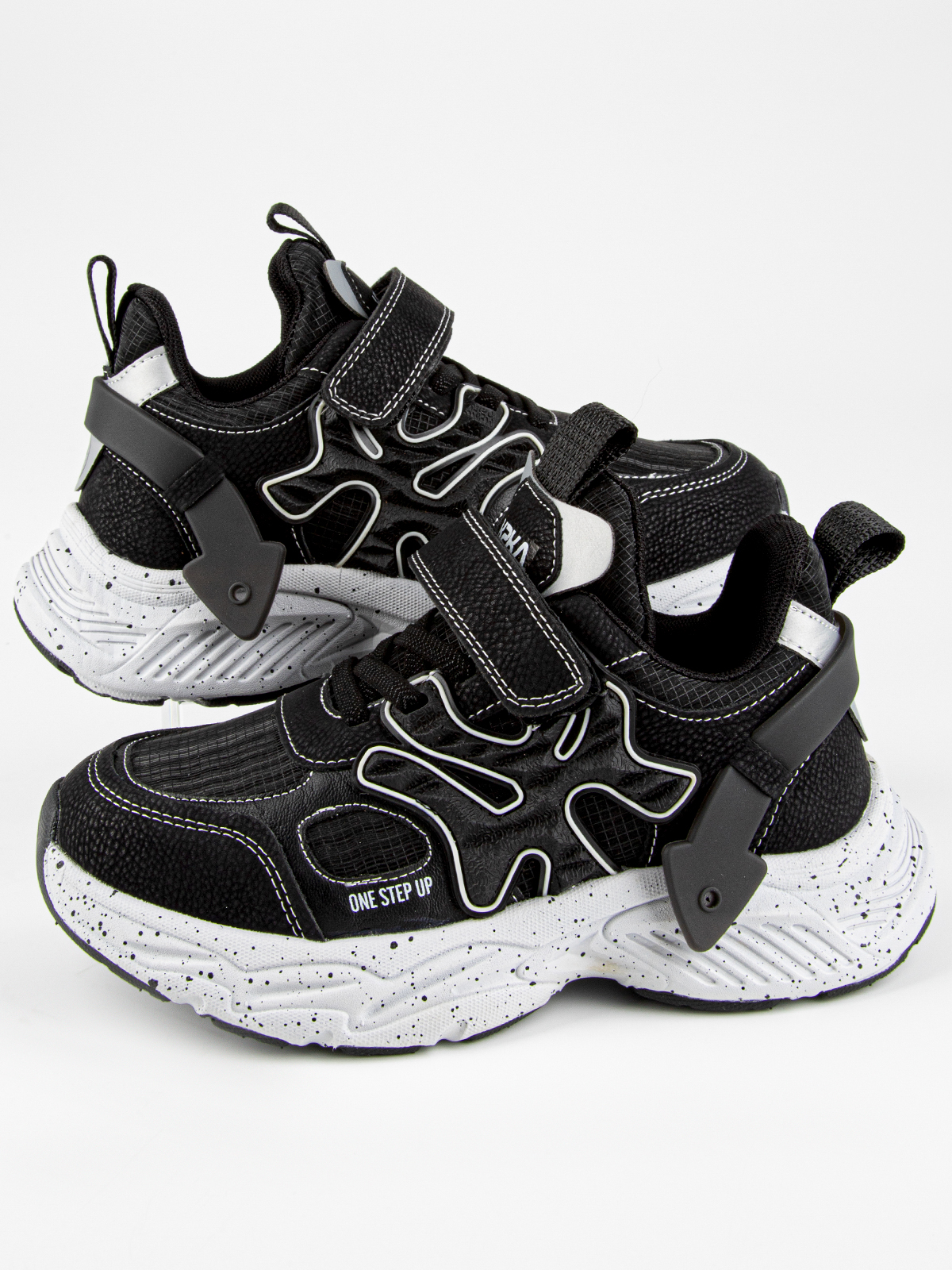 Кроссовки артикул:731207-1-4