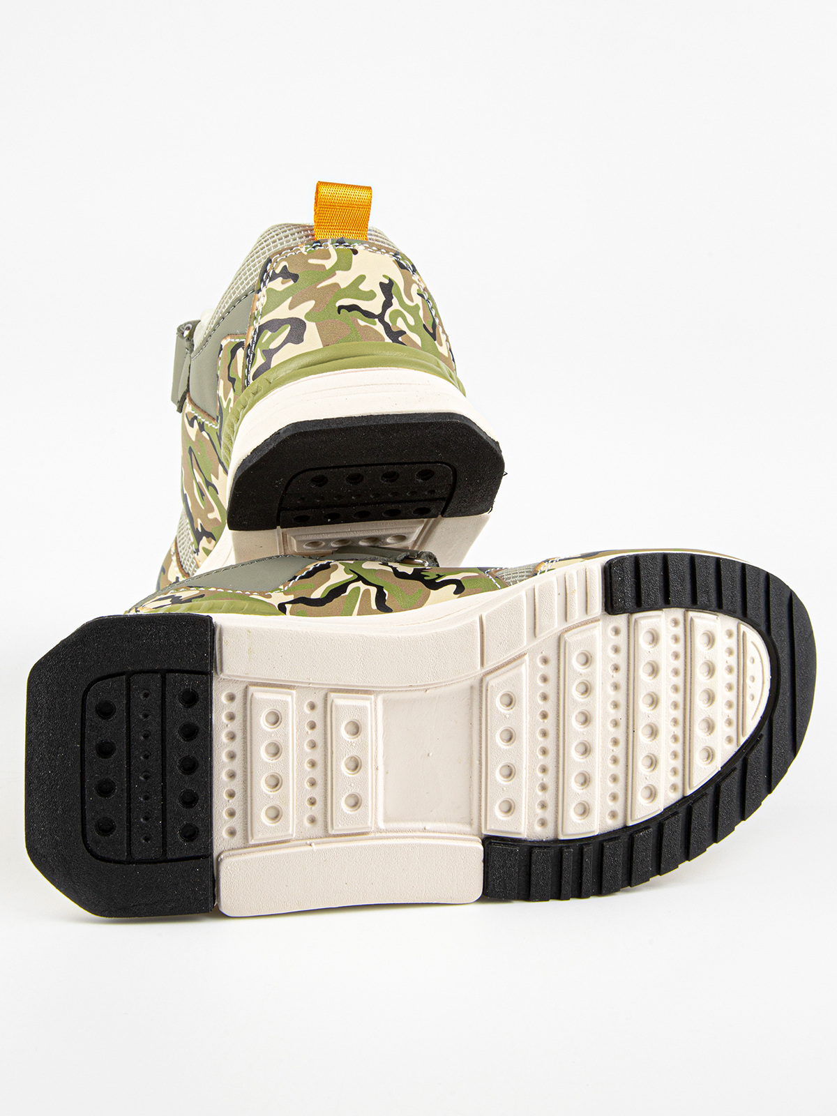 Кроссовки артикул:72971-21-5