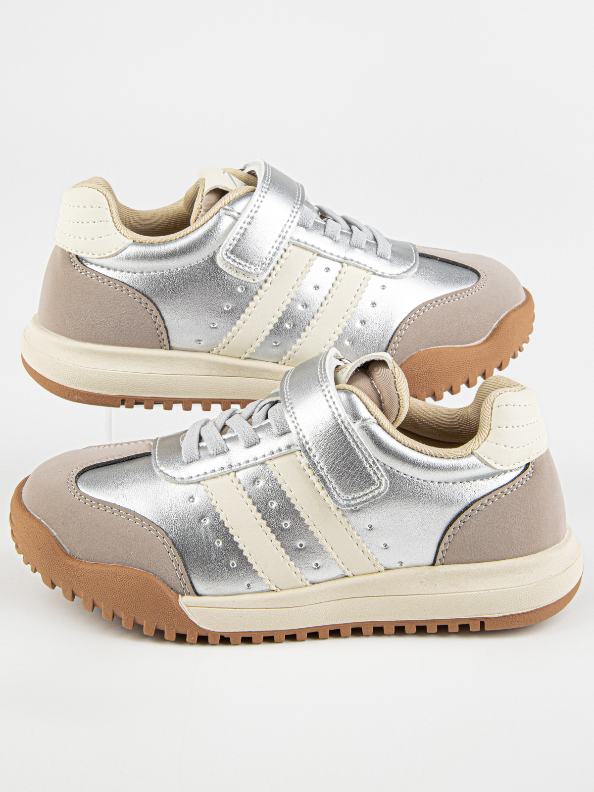 Кроссовки артикул:731173-20-4