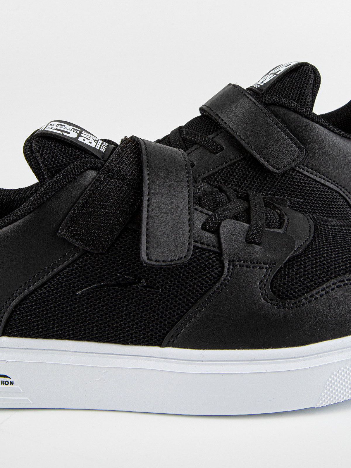 Кроссовки артикул:74930-1-10