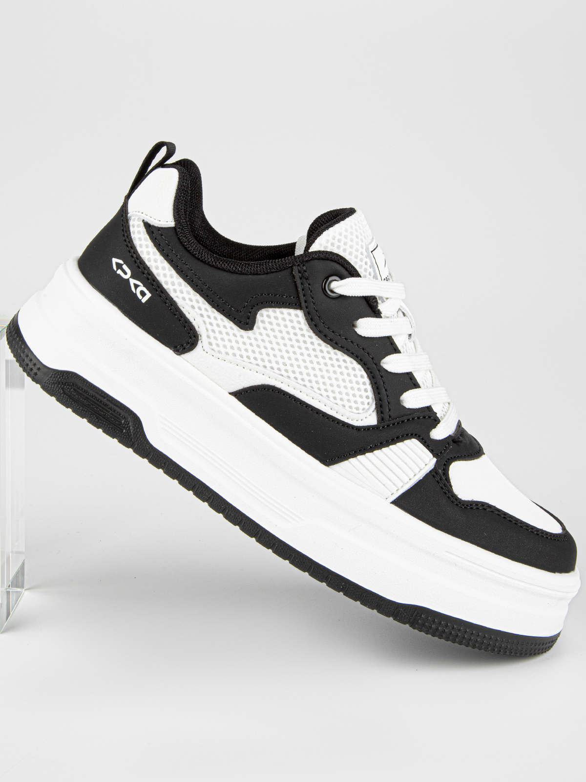 Кроссовки артикул:74924-1-7