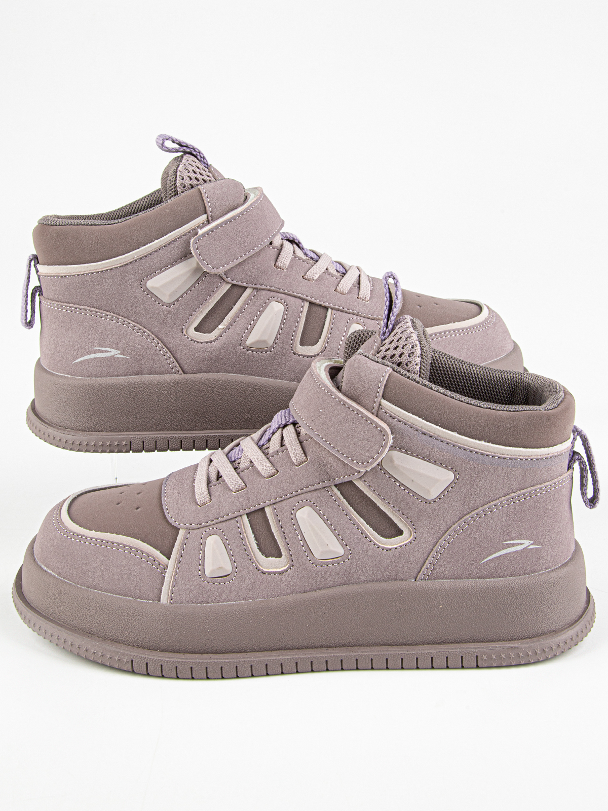 Кроссовки артикул:731161-10-4