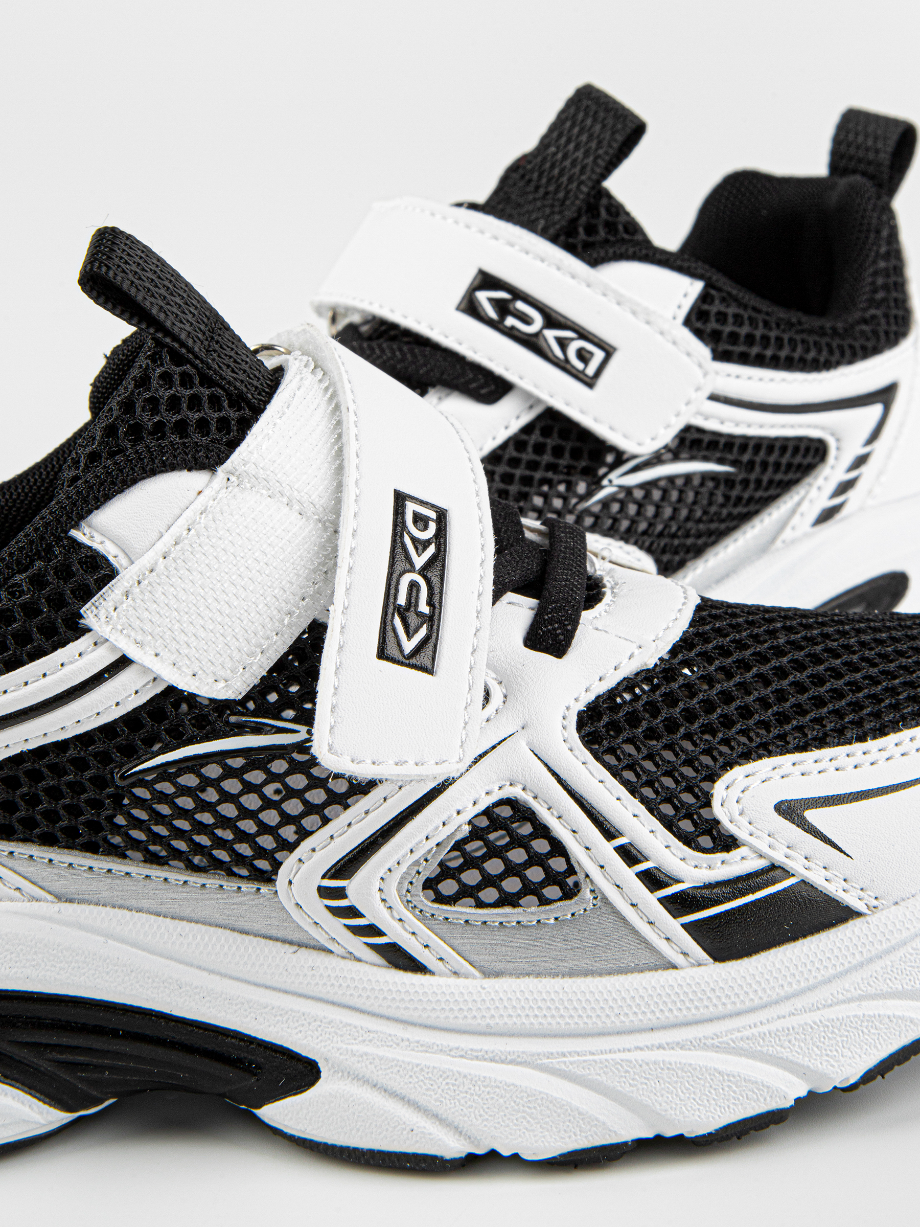 Кроссовки артикул:731243н-3-9