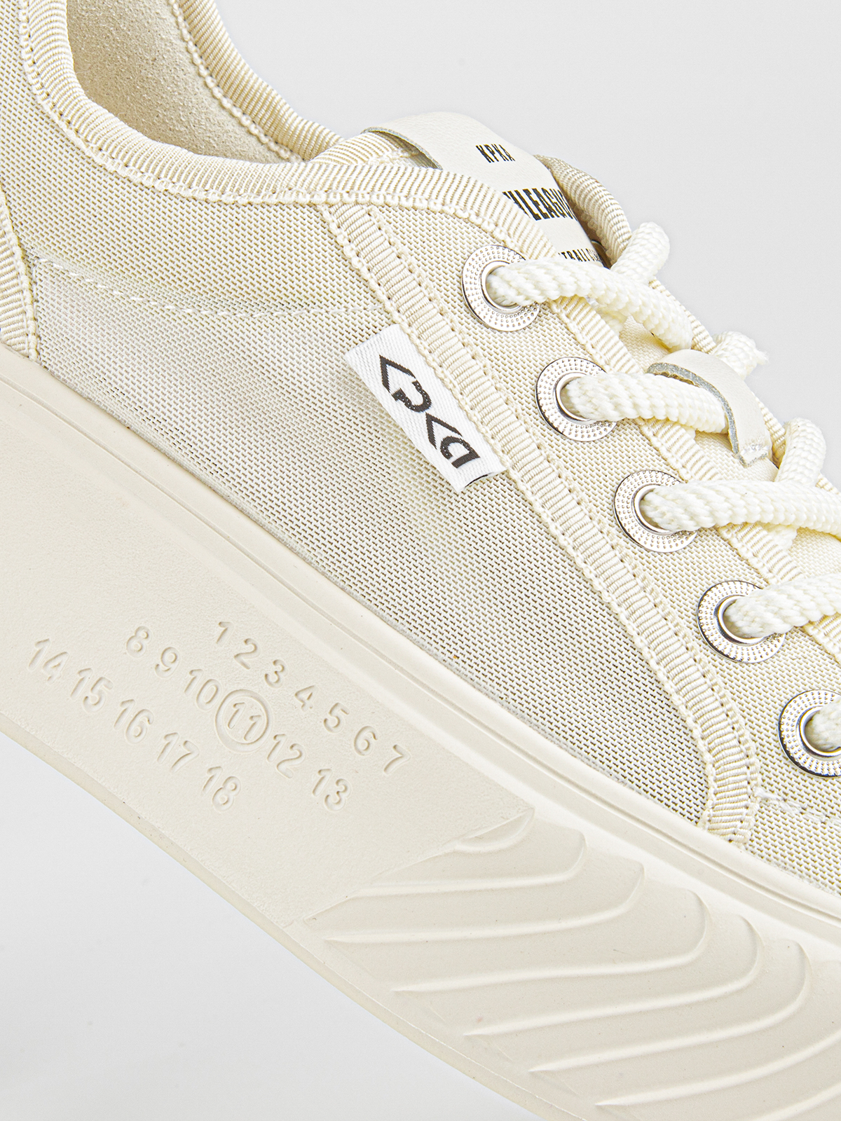 Кроссовки артикул:74865п-20-3